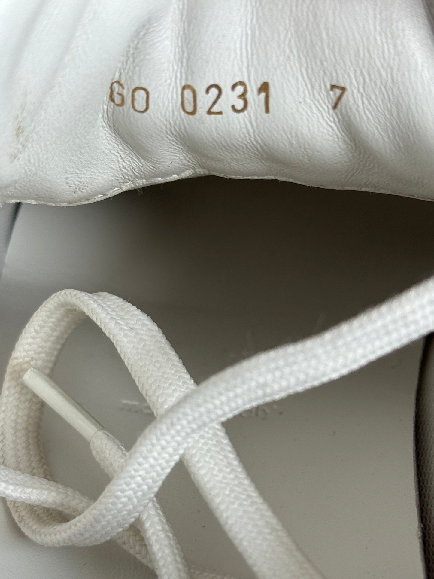 Louis Vuitton White & Silver Monogram Taurillon Run Away Sneakers