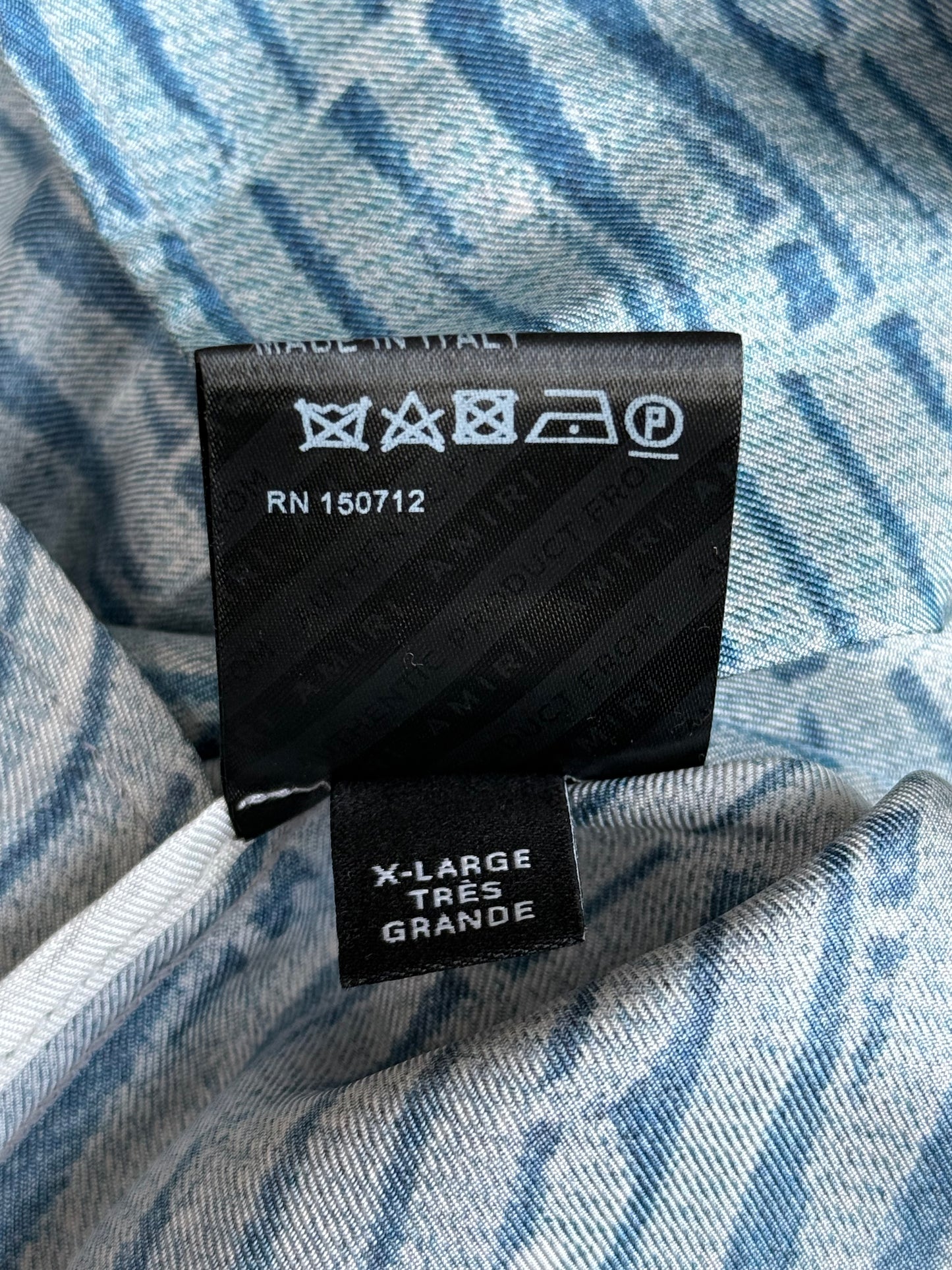 Amiri Blue & White Gradient Logo Shorts