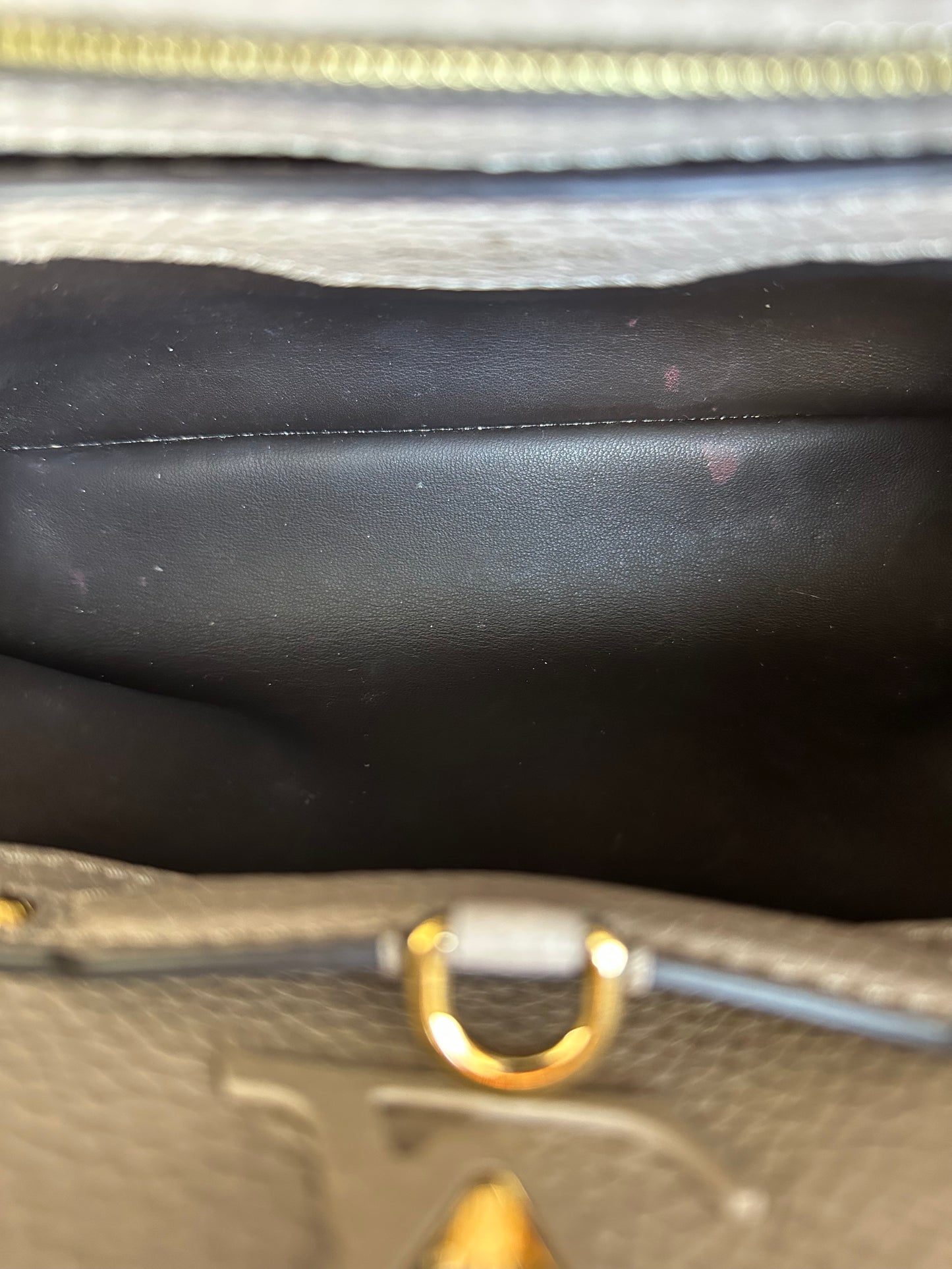 Louis Vuitton Beige Capucines PM