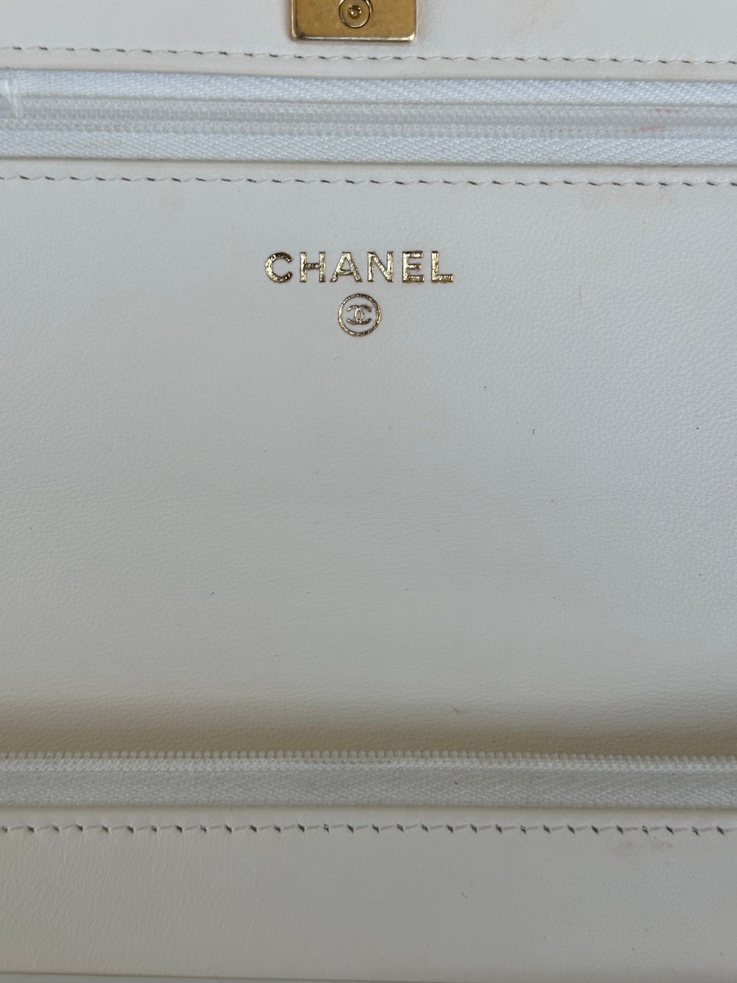 Chanel White Lambskin Quilted Top Handle Wallet On Chain Bag