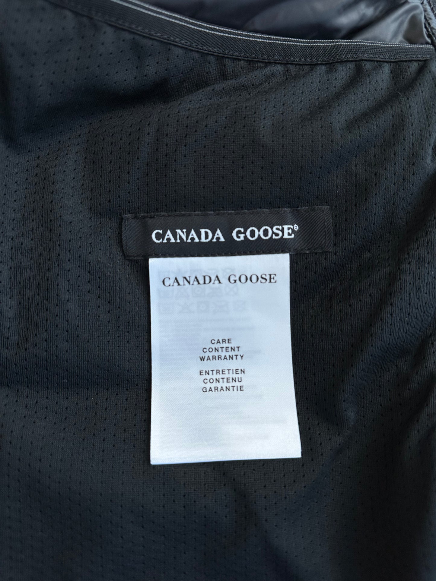 Canada Goose Black Hybridge Lite Hoody Jacket