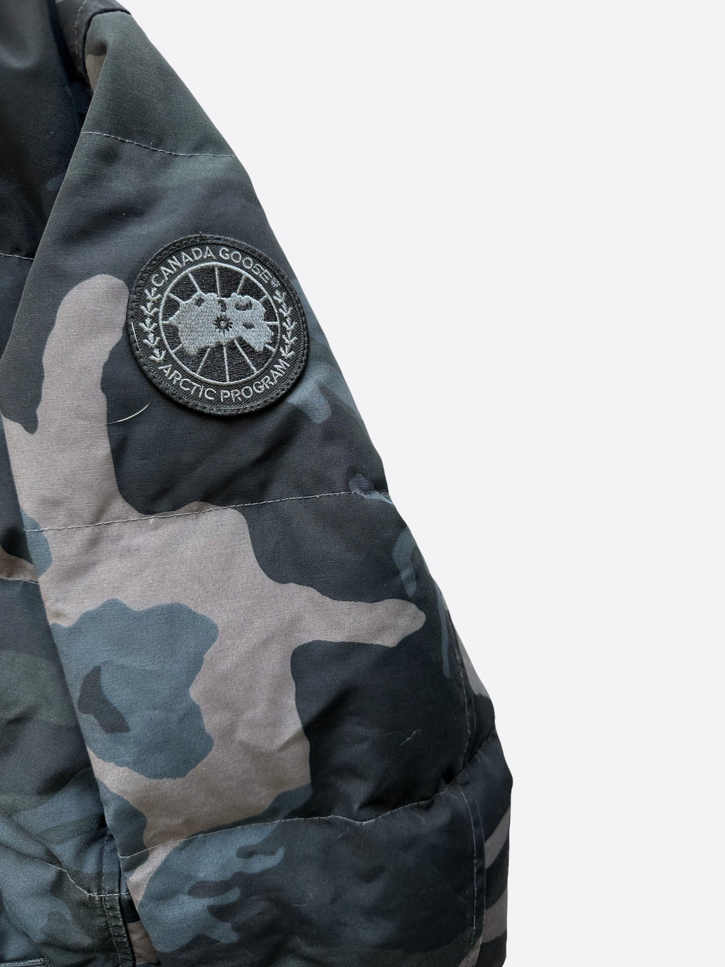 Canada Goose Black Camo Shelburne Black Label Women's Jacket