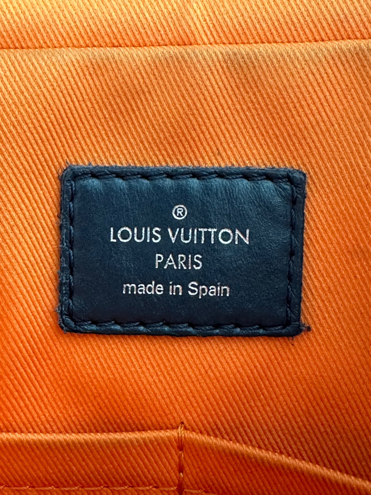 Louis Vuitton Silver Satellite Monogram Alpha Messenger Bag