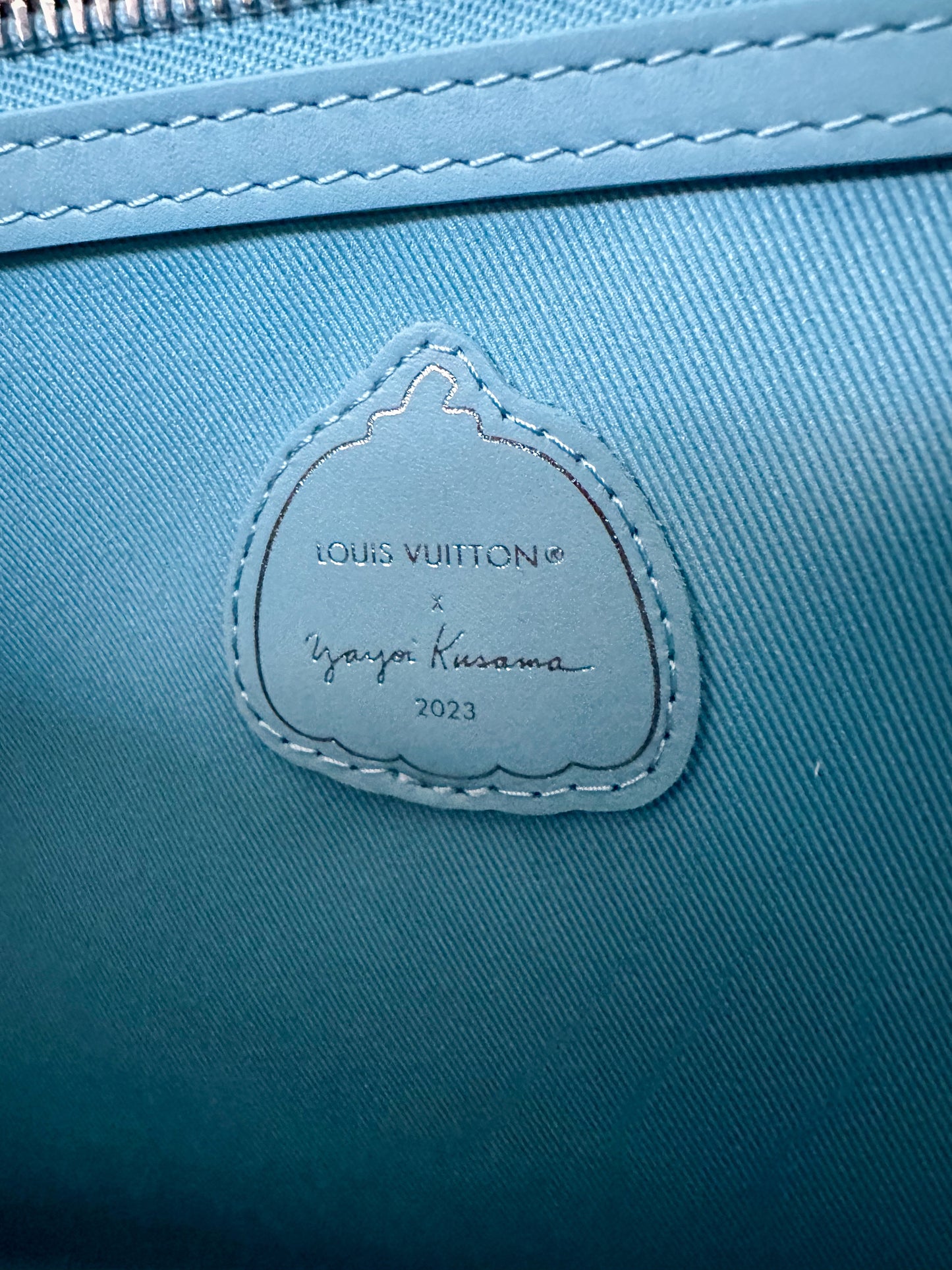 Louis Vuitton Yayoi Kusama Blue Taurillon Weekend Tote