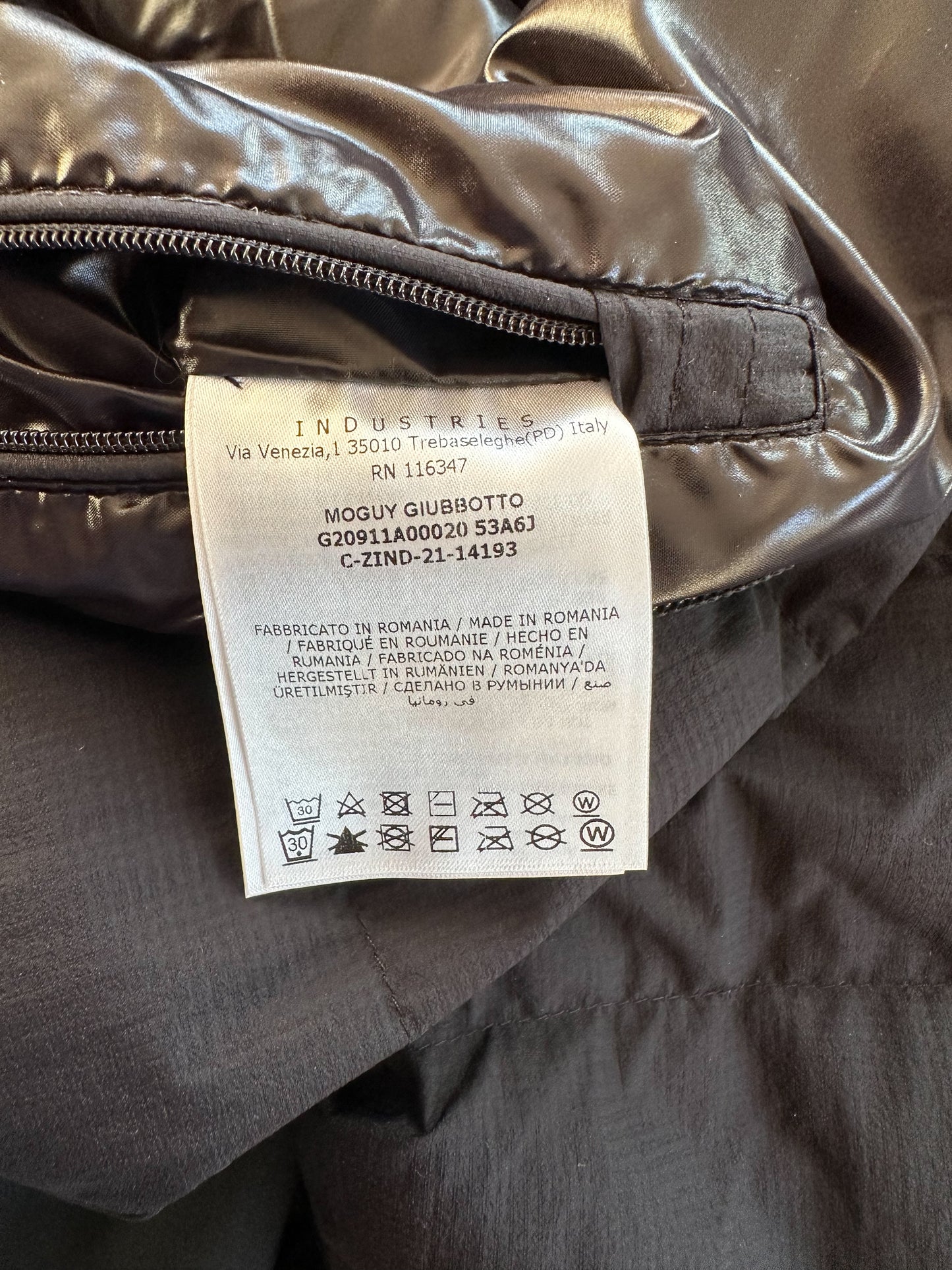 Moncler Black Moguy Puffer Jacket