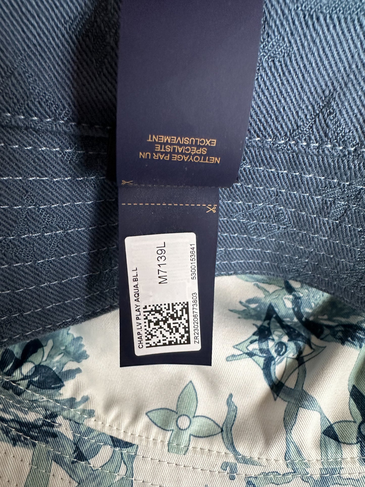 Louis Vuitton Blue & White Aquagarden Monogram Bucket Hat