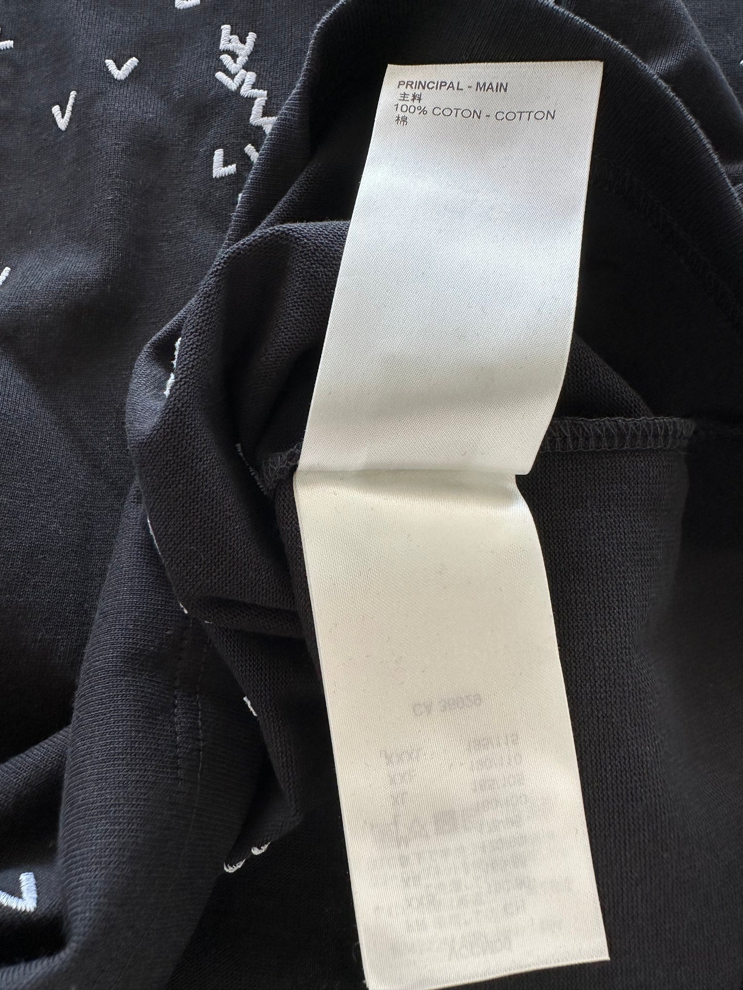 Louis Vuitton Black & White LV Spread T-Shirt