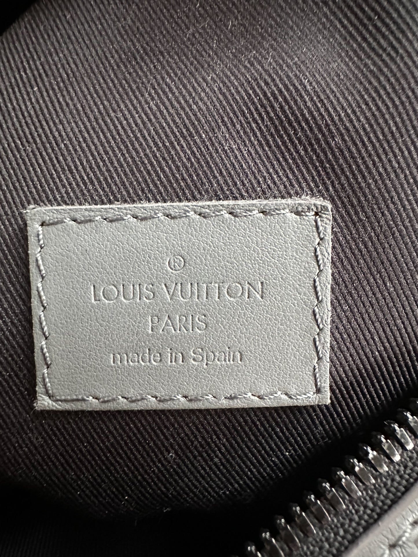 Louis Vuitton Grey Shadow Monogram Discovery Bumbag