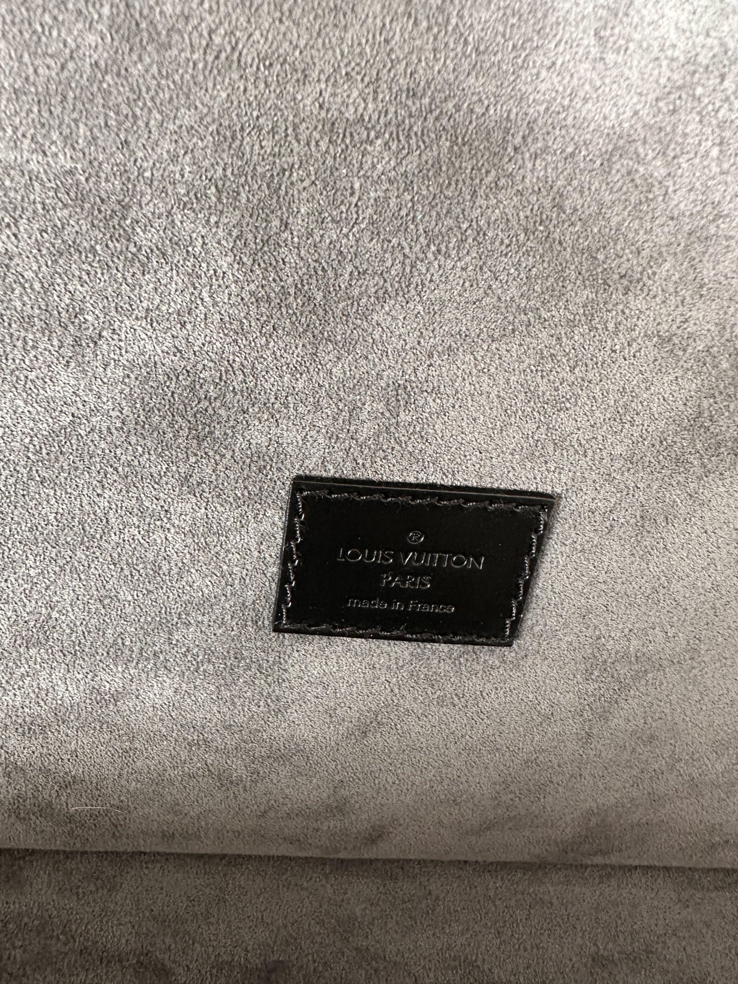 Louis Vuitton Monogram Eclipse 8 Watch Case