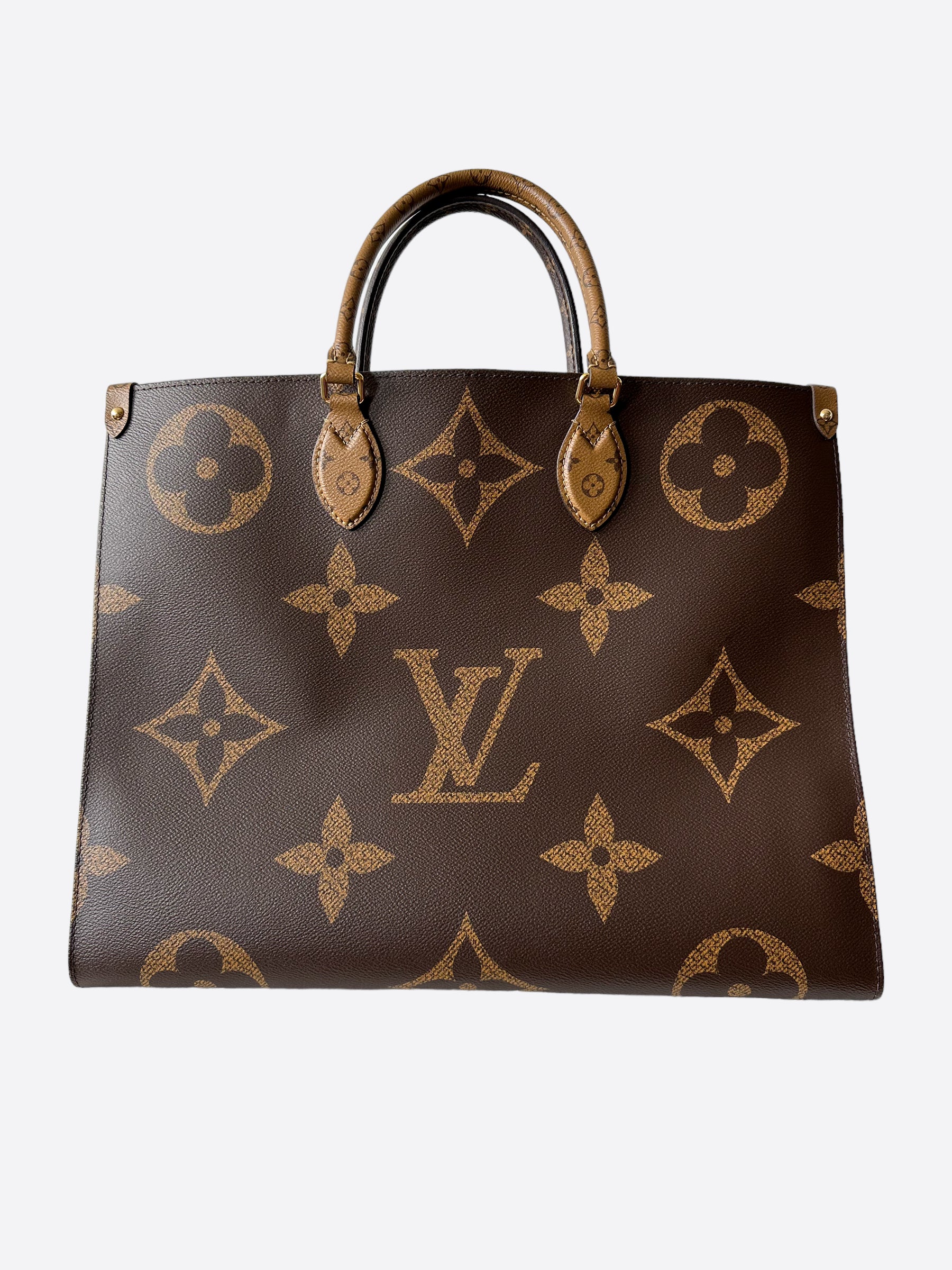 Louis Vuitton Giant Monogram Reverse Onthego MM Bag – The Closet