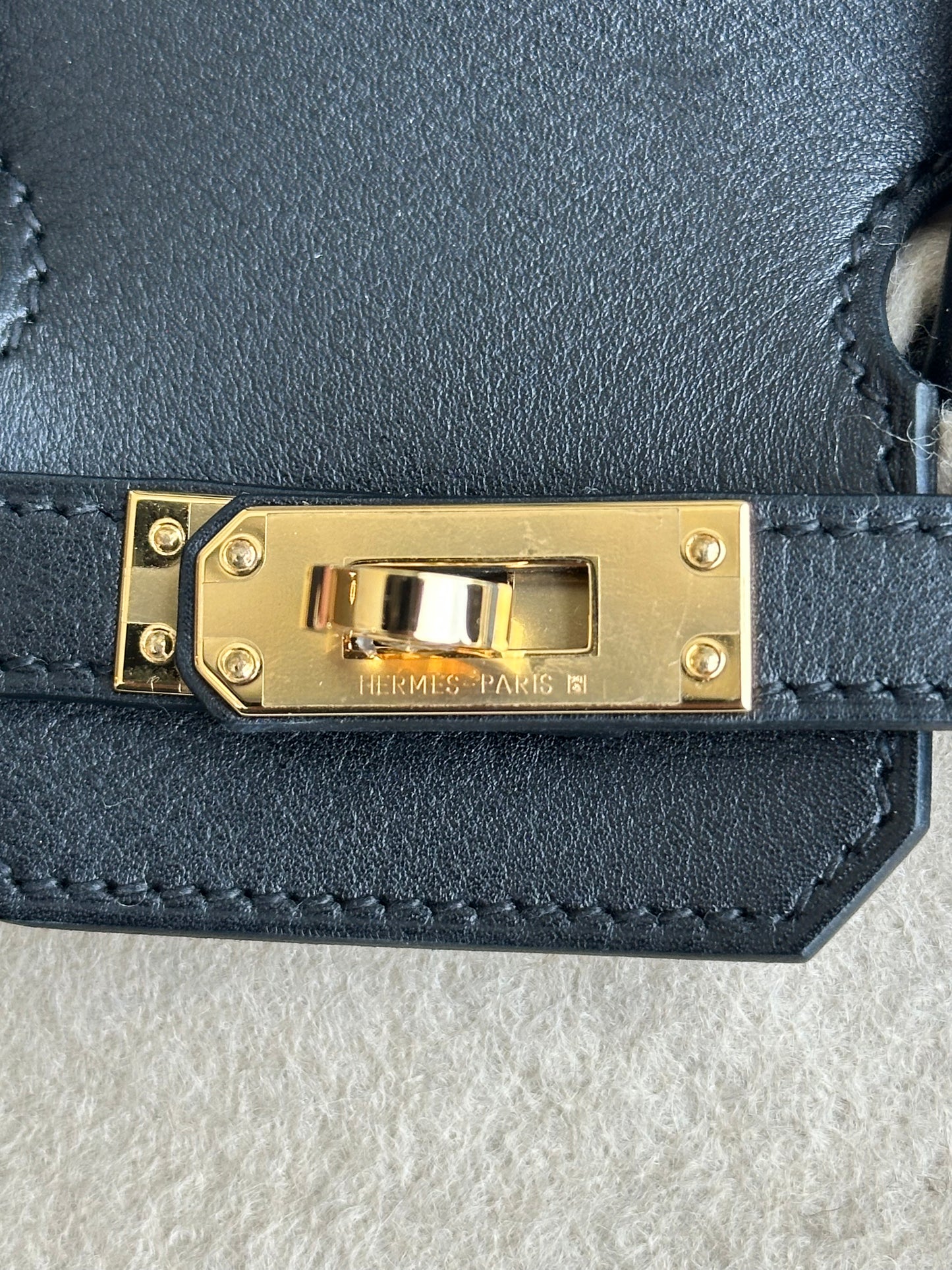 Hermes Black Evergrain & Gold Hardware Birkin 25