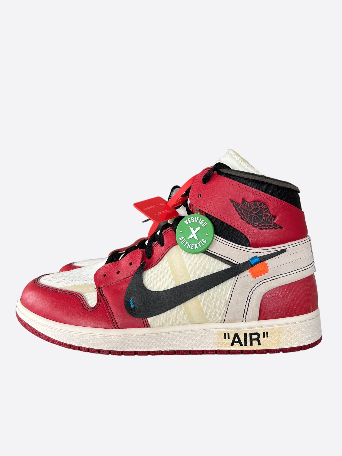 Nike Off-White Red Chicago Jordan 1 Hightop Sneakers