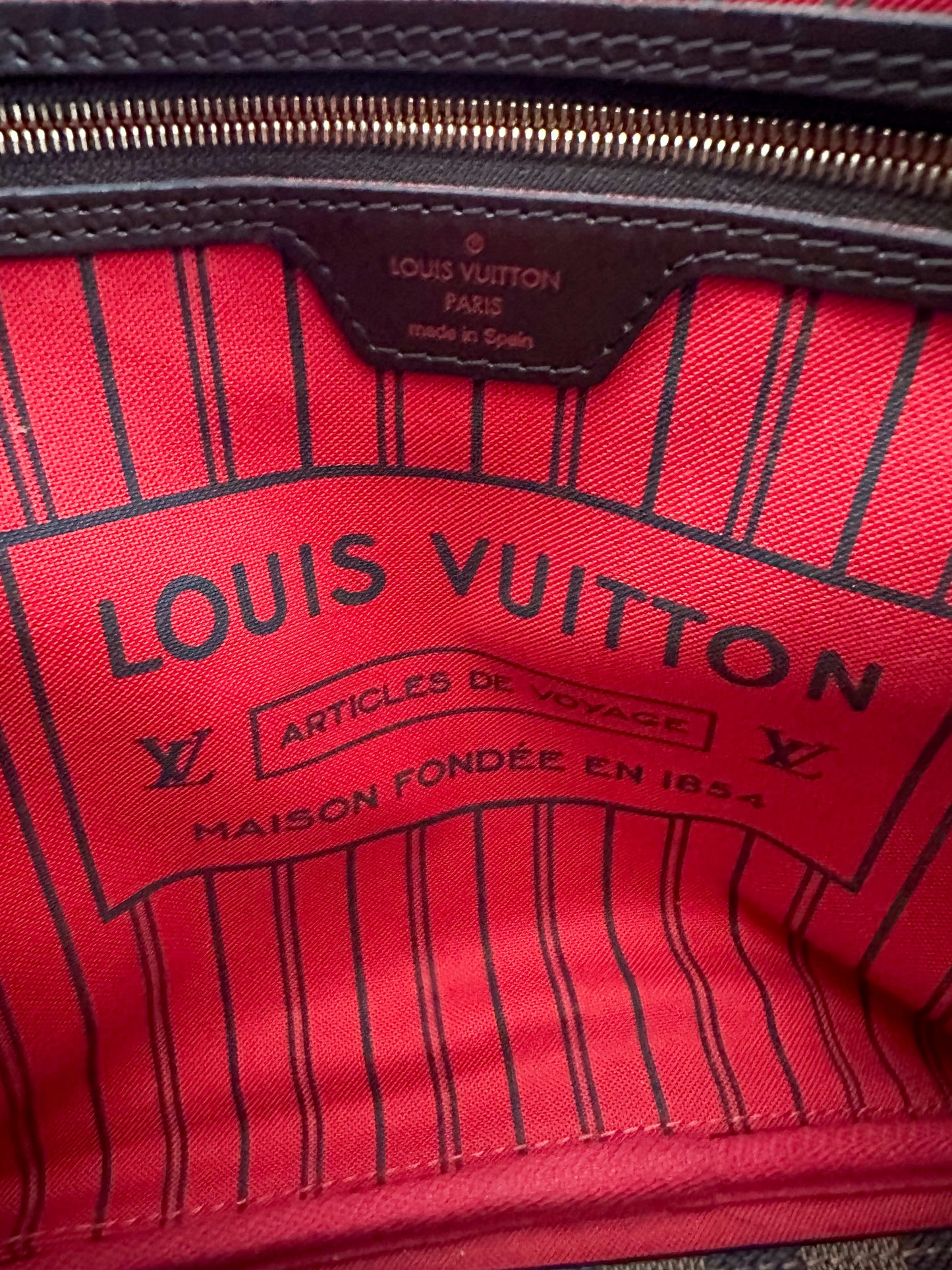 Louis Vuitton Damier Ebene Neverfull MM