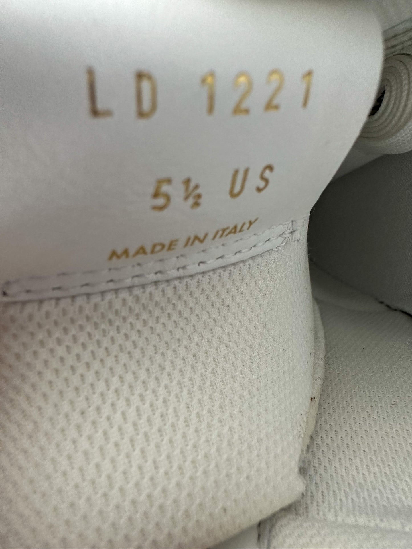 Louis Vuitton White Monogram Nike Air Force 1