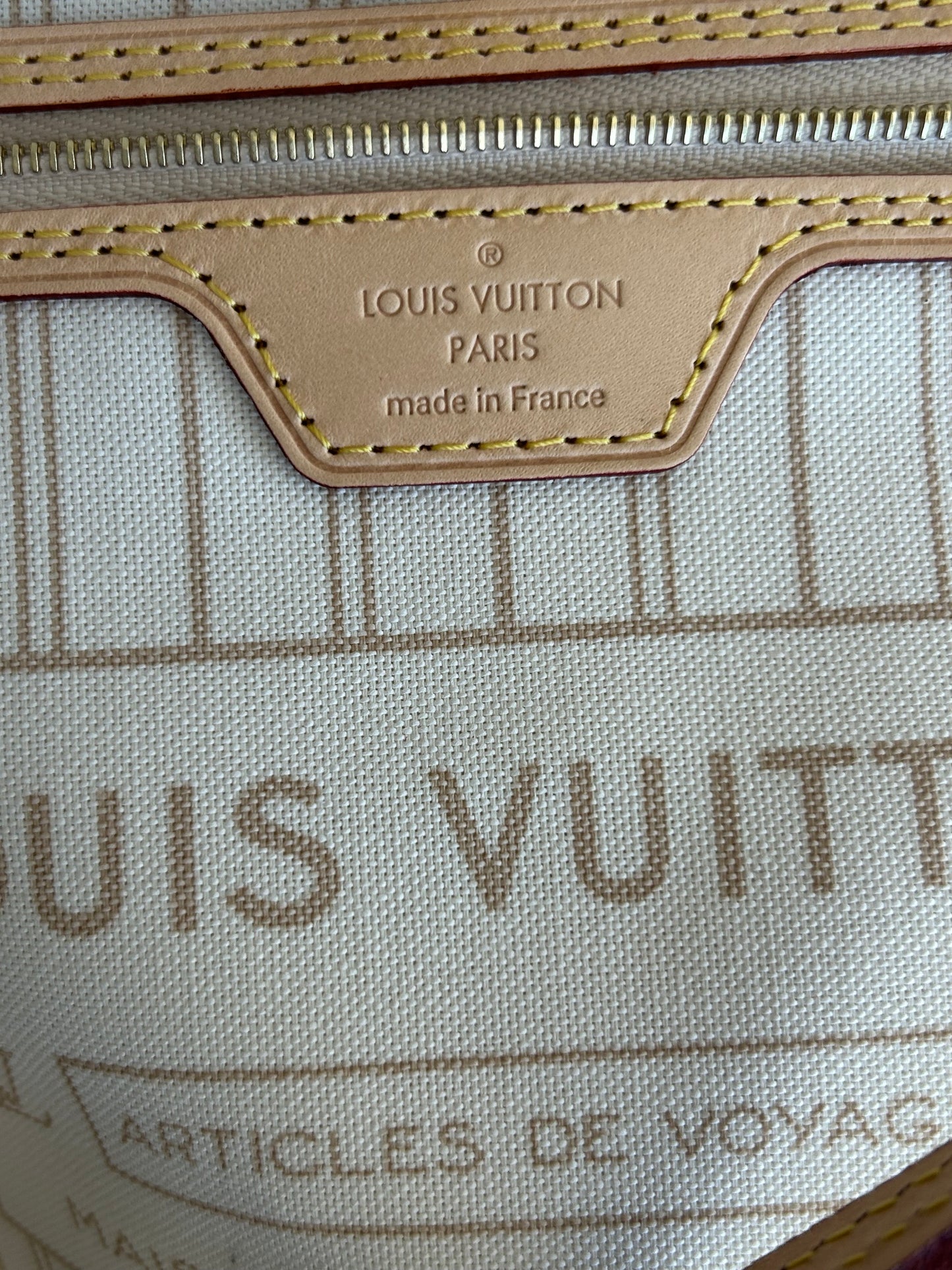Louis Vuitton Damier Azur Neverfull MM