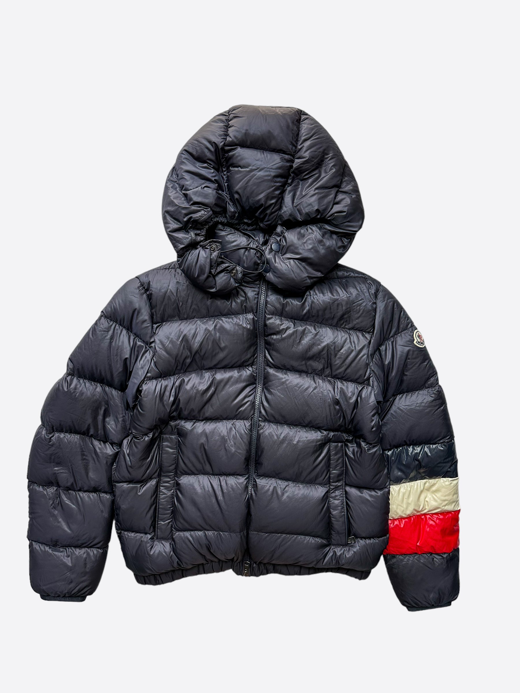 Moncler Navy Willm Striped Puffer Jacket – Savonches