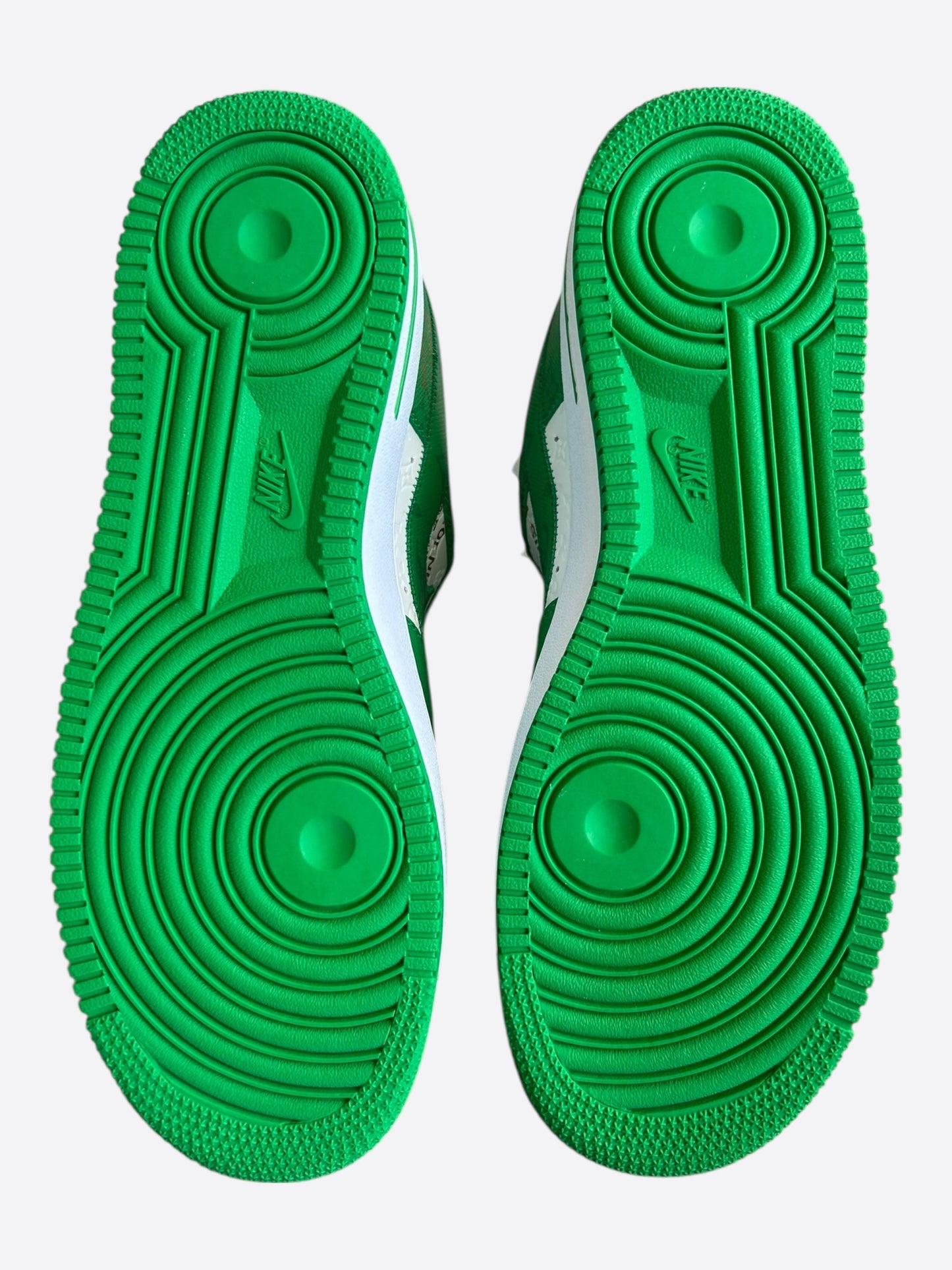 Louis Vuitton Green Air force 1 Monogram sneakers