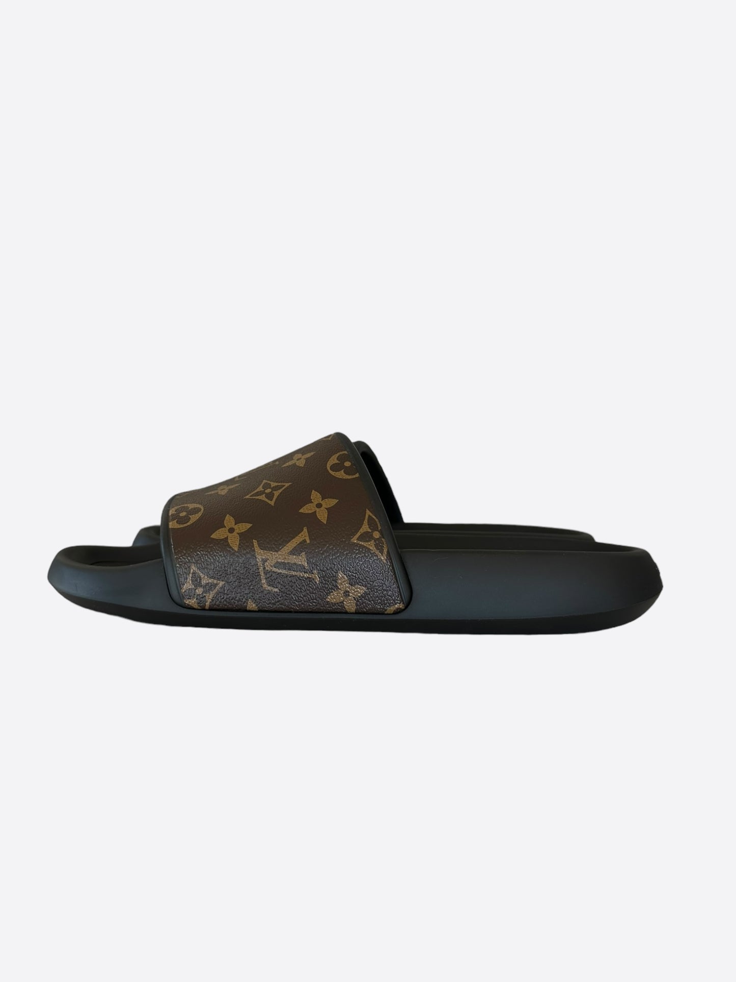 Louis Vuitton Brown Monogram Waterfront Mule