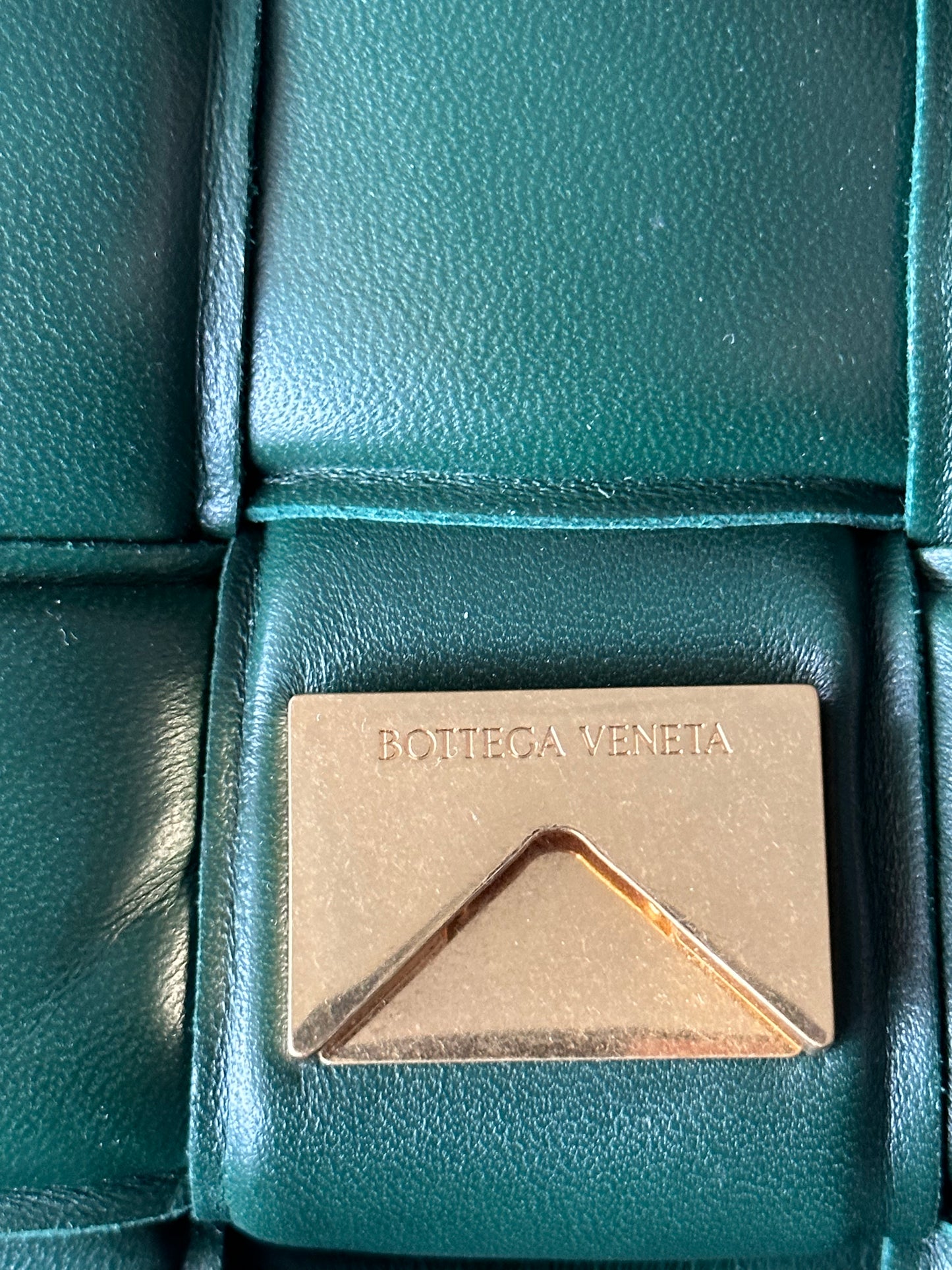 Bottega Veneta Green Intrecciato Chain Padded Cassette Bag