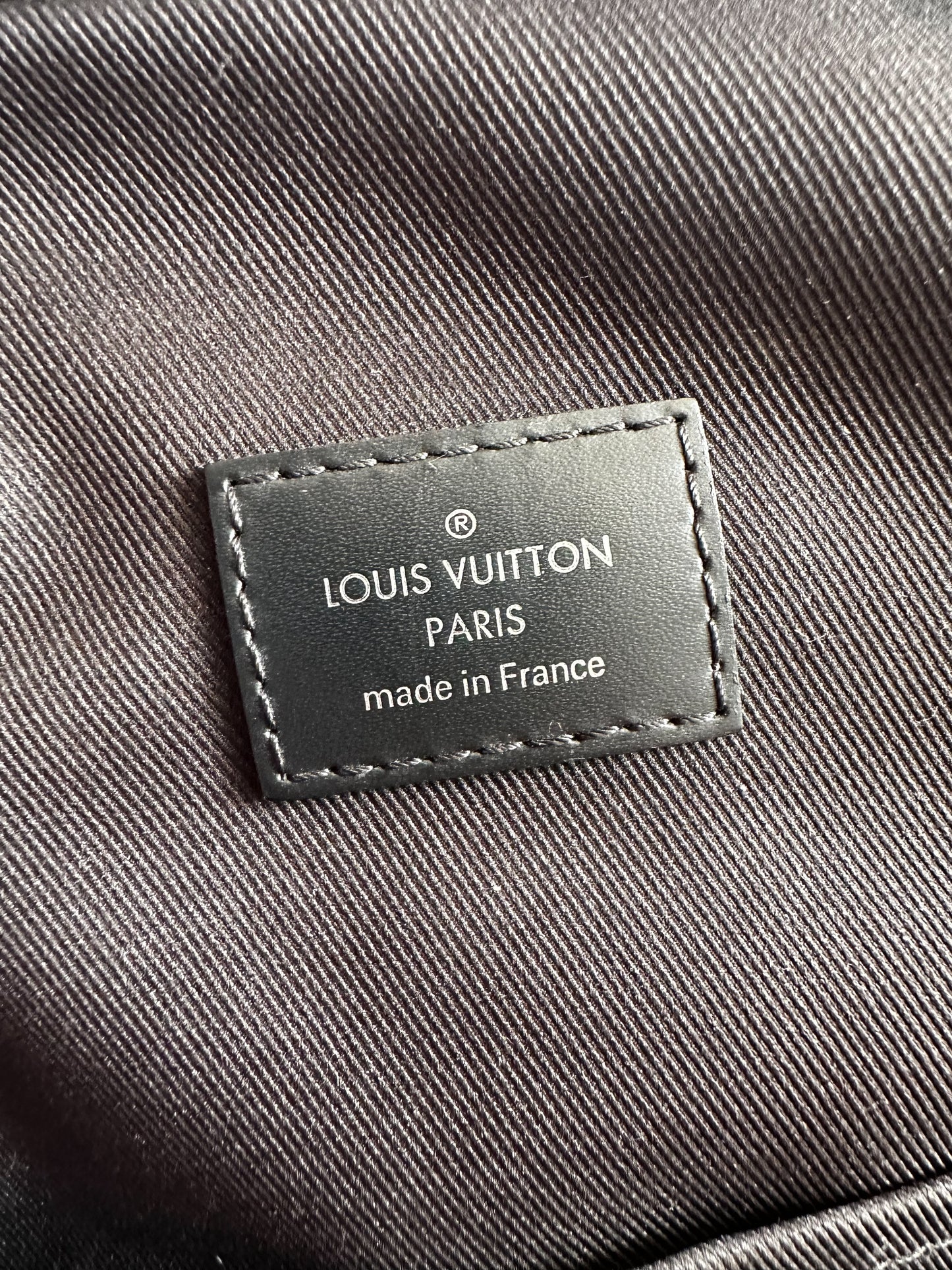 Louis Vuitton Damier Graphite Avenue Sling Bag