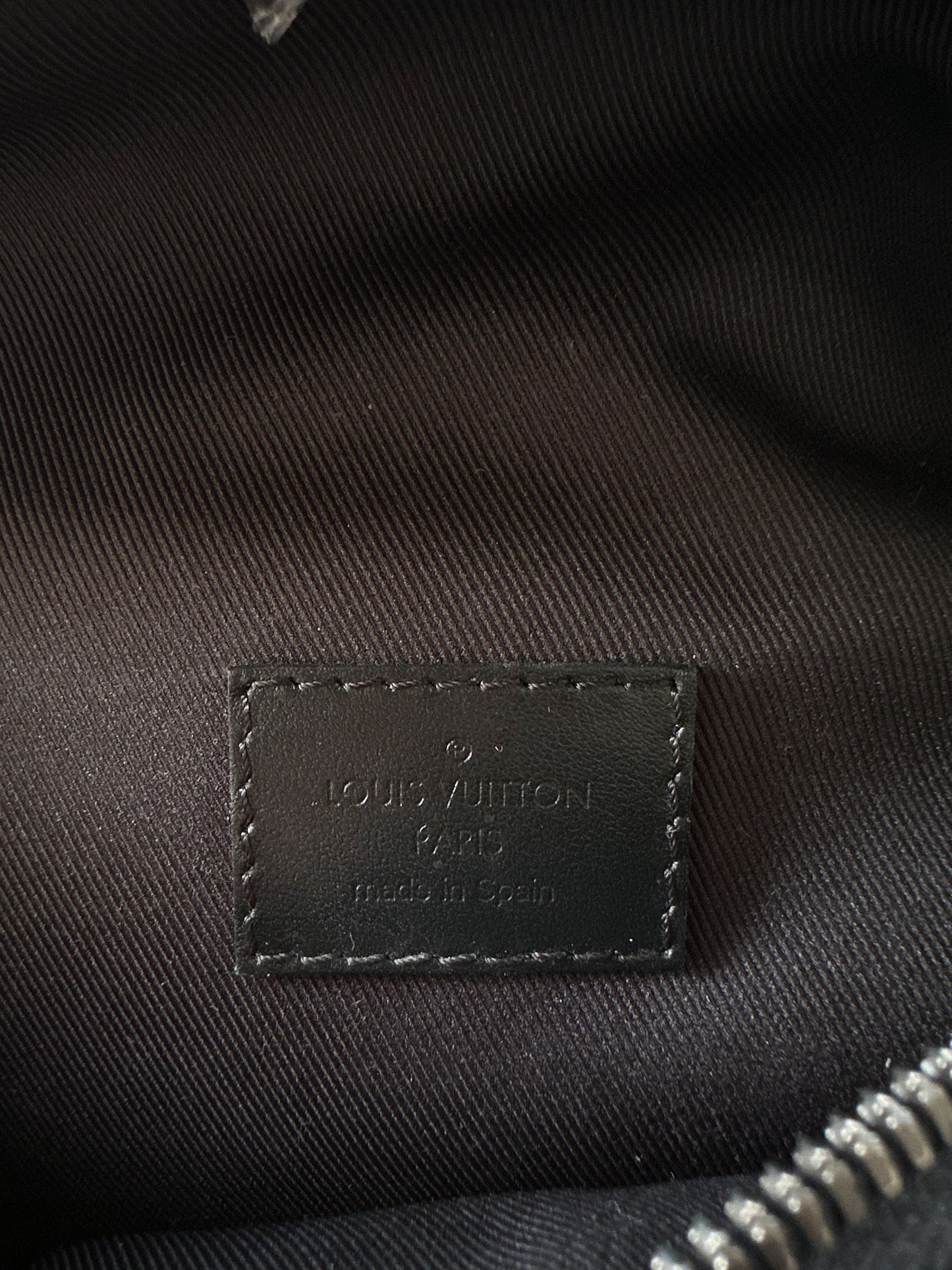 Louis Vuitton Monogram Eclipse Discovery Bumbag