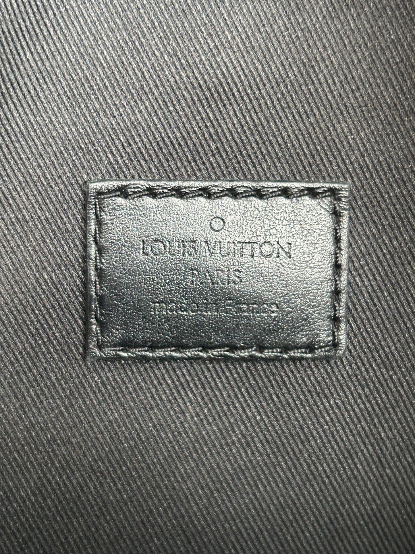 Louis Vuitton Galaxy Monogram Discovery Bumbag