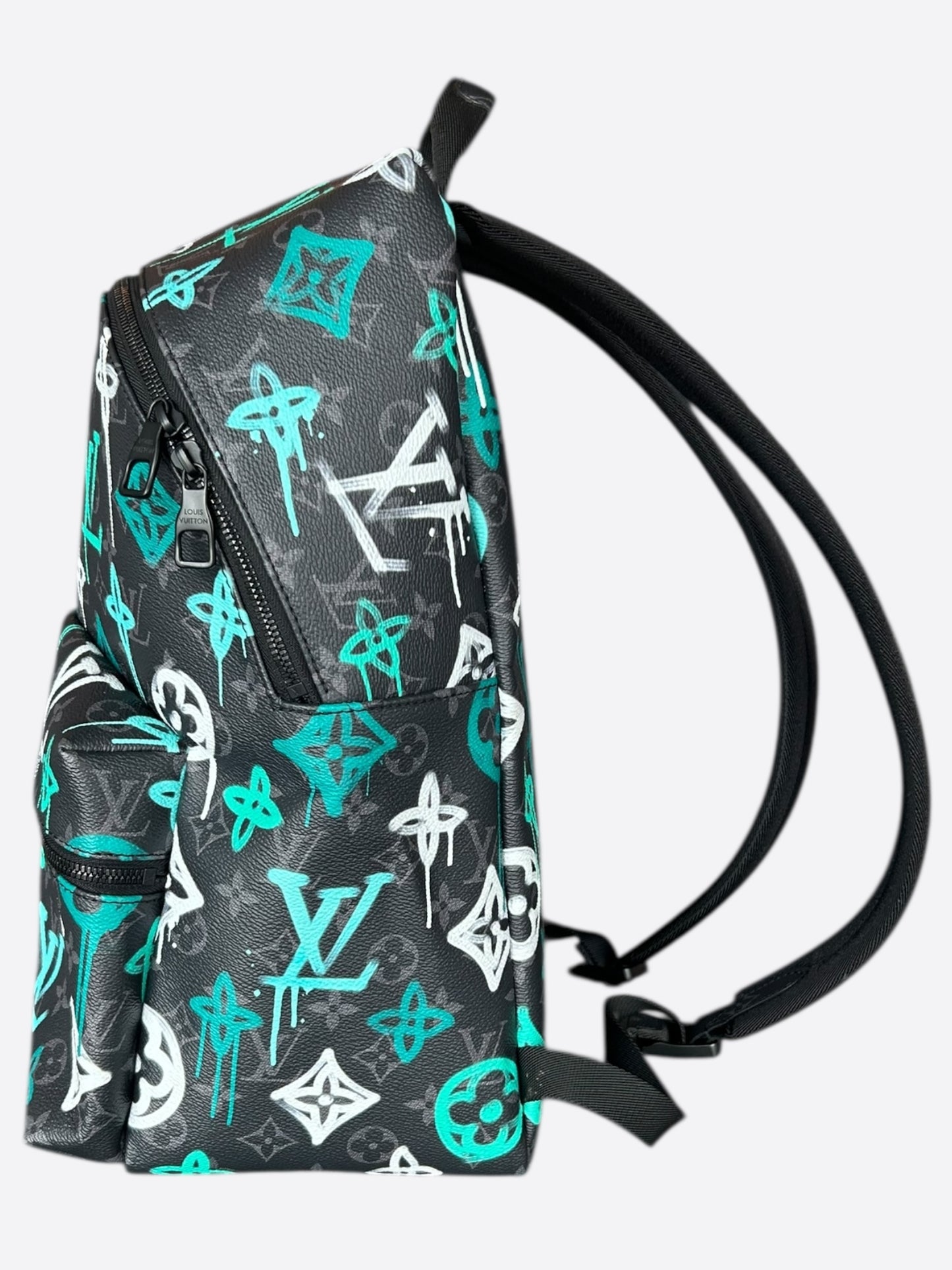 Louis Vuitton Graffiti Monogram Eclipse Discovery Backpack