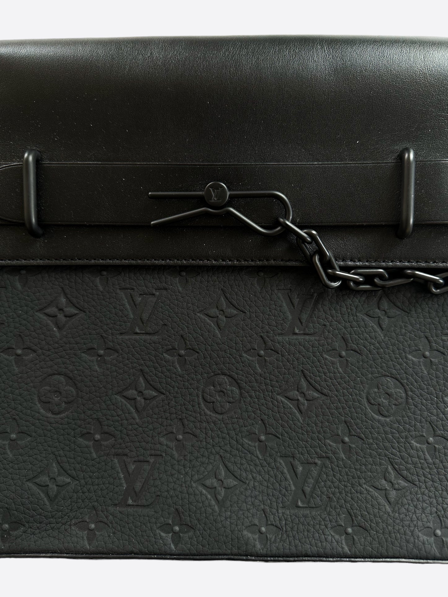 Louis Vuitton Black Taurillon Monogram Pochette Steamer