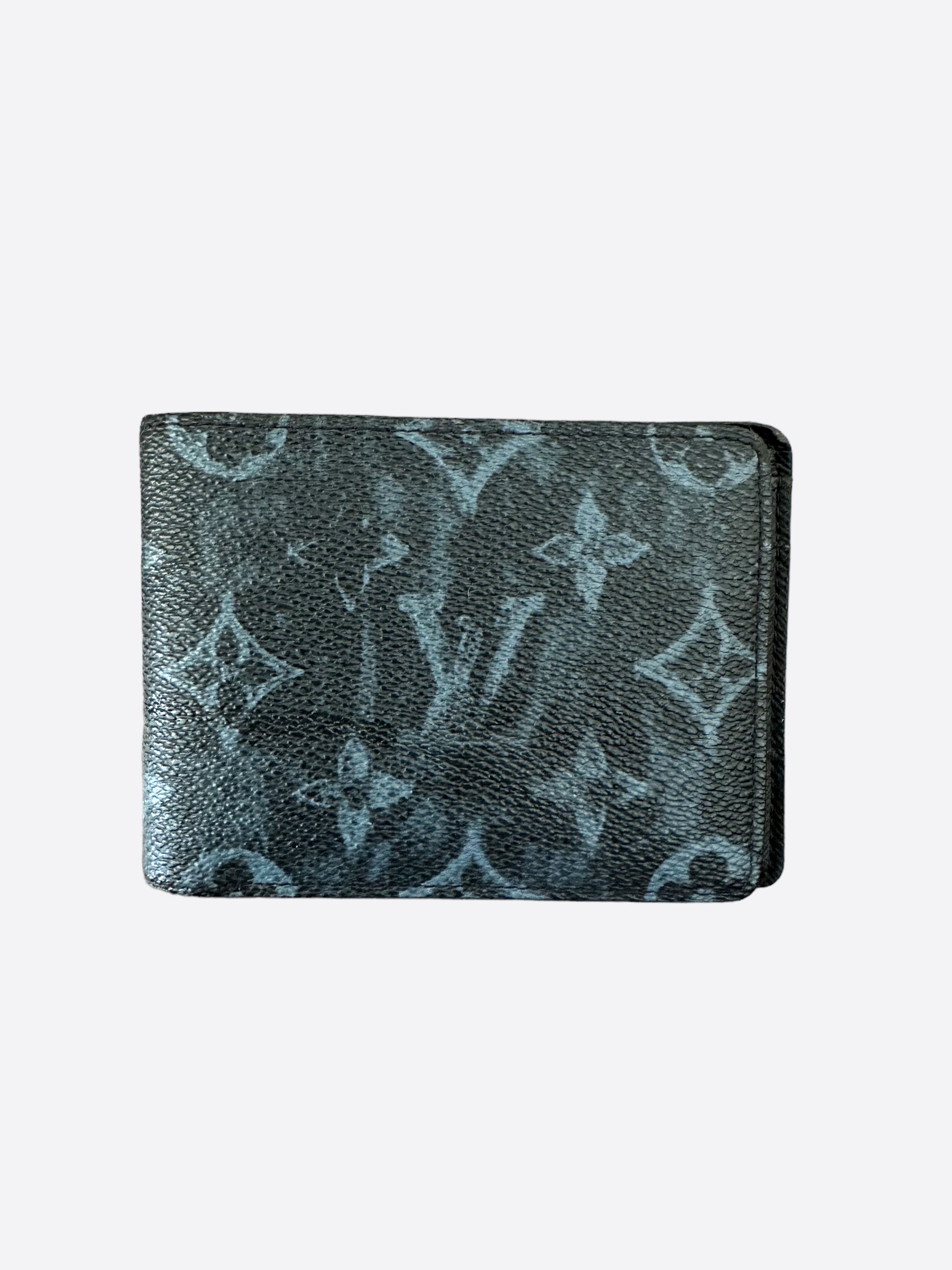 Pre-owned Louis Vuitton Brazza Wallet Monogram Shadow Black