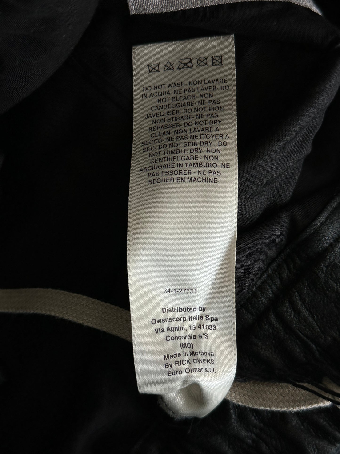 Rick Owens Black Leather Pods Shorts