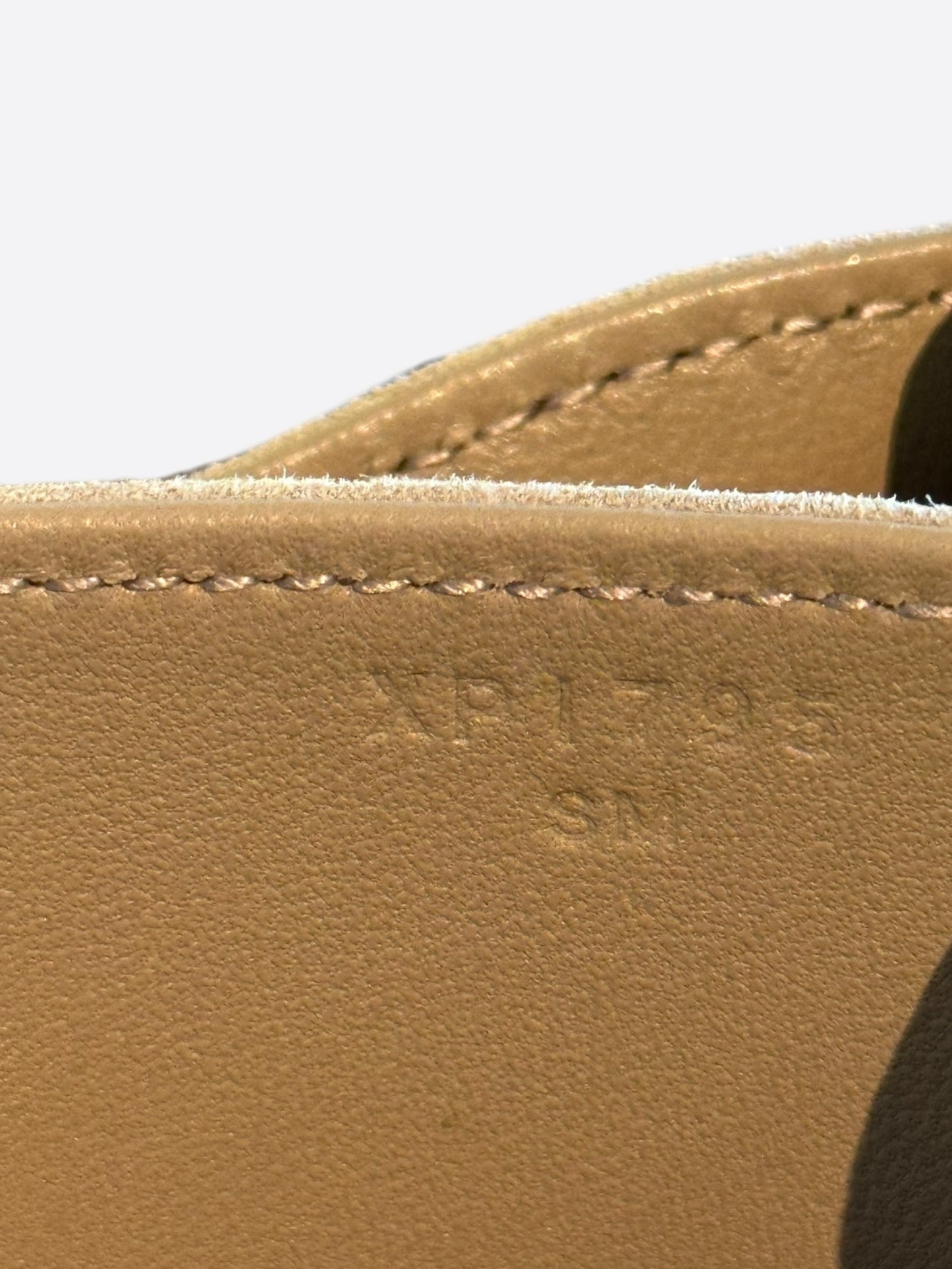 Hermes Beige Suede Constance 18
