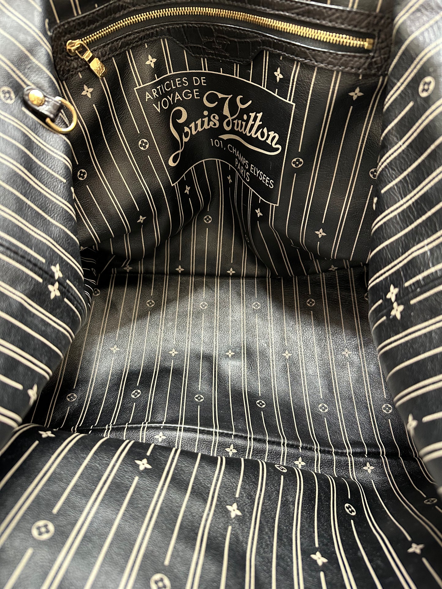 Louis Vuitton Black Crocodile Neverfull MM