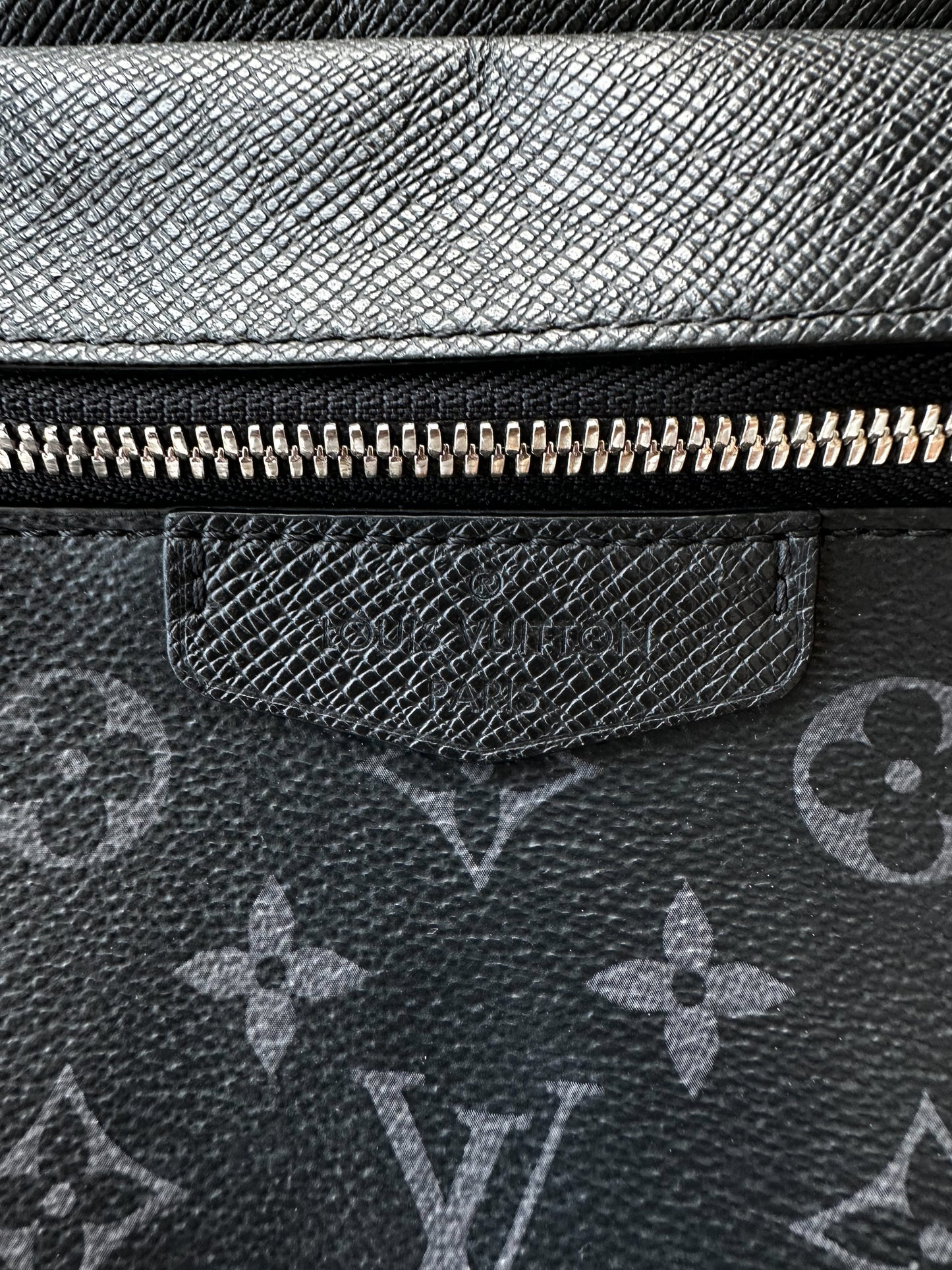 Louis Vuitton Eclipse Monogram Outdoor messenger Bag