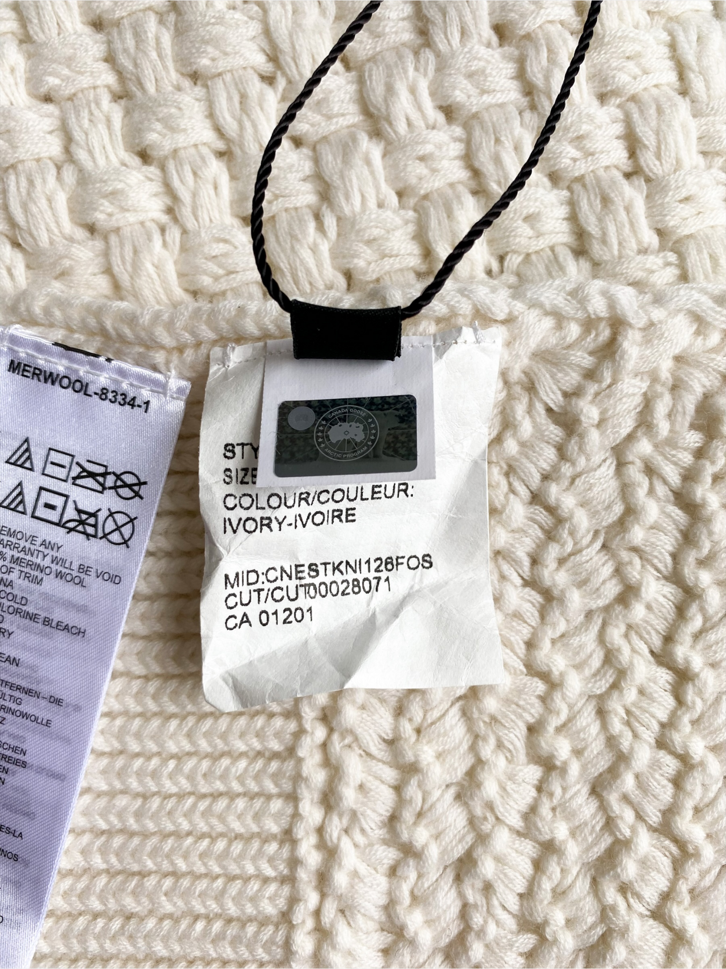 Canada Goose Ivory Wool Knit Women's Scarf