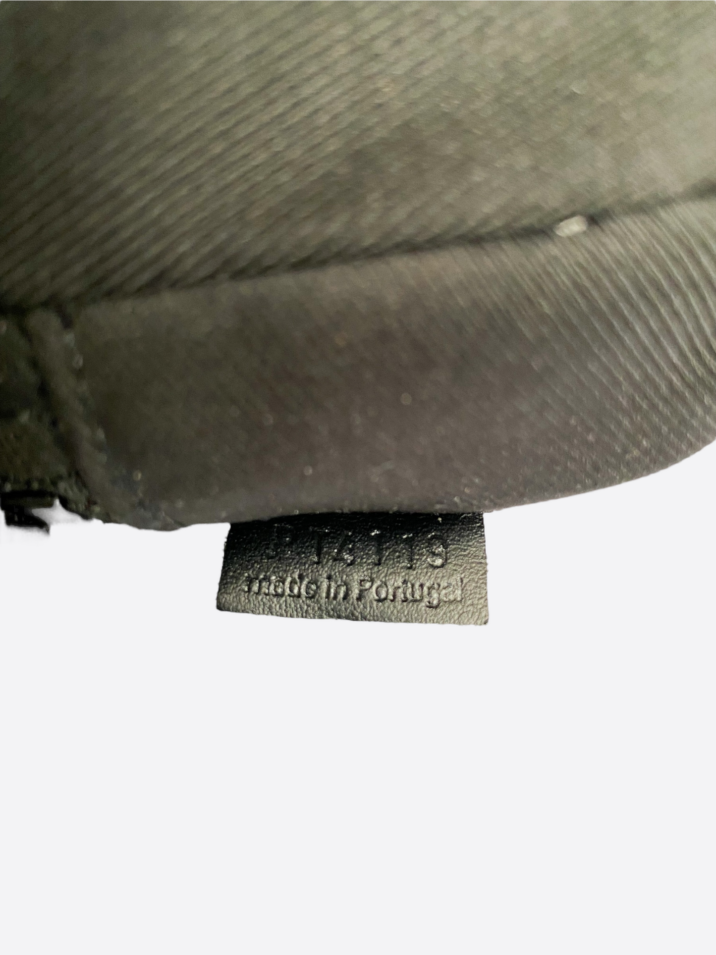 Louis Vuitton Black Pochette Volga