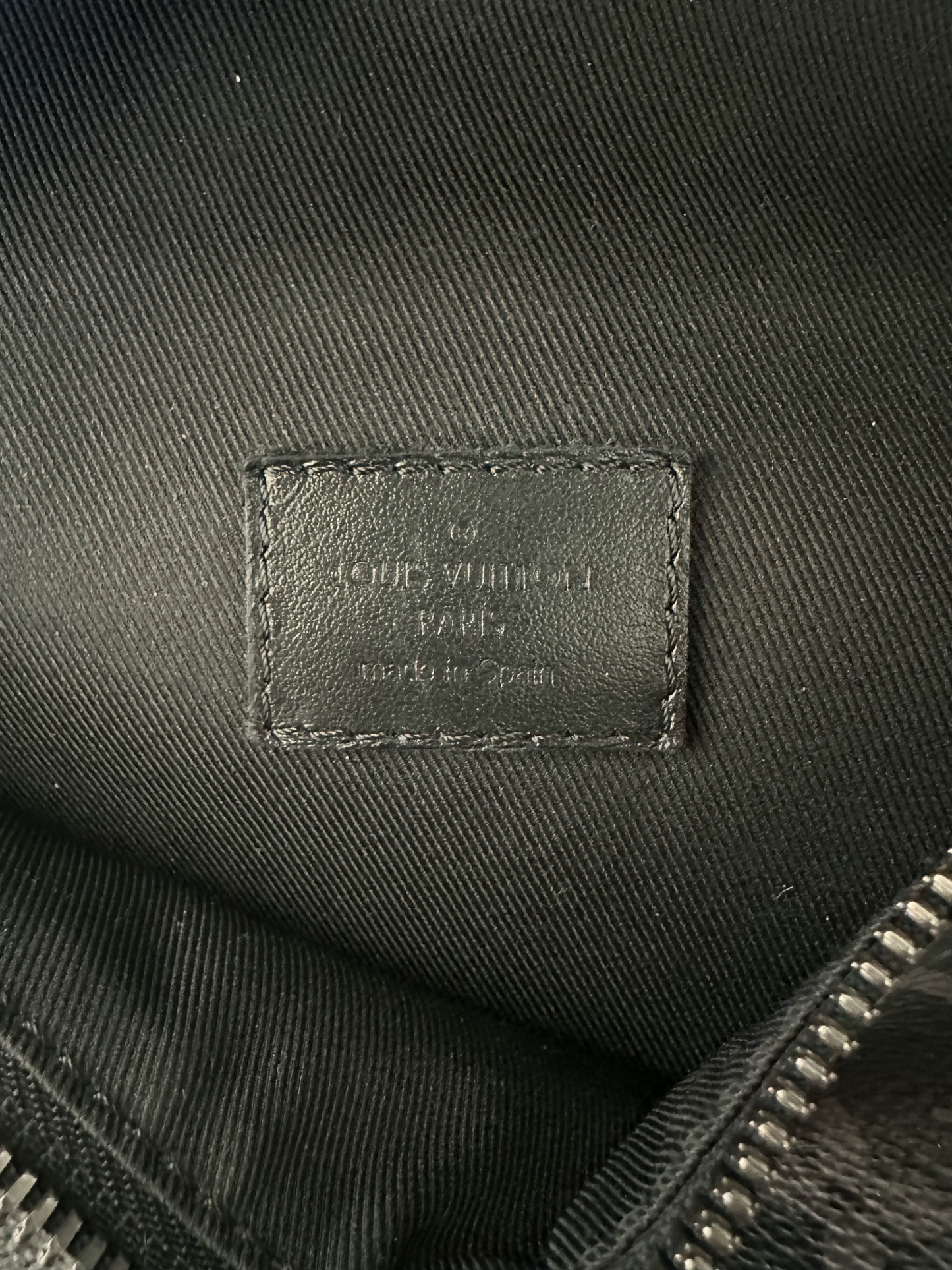 Louis Vuitton Monogram Eclipse Discovery Bumbag