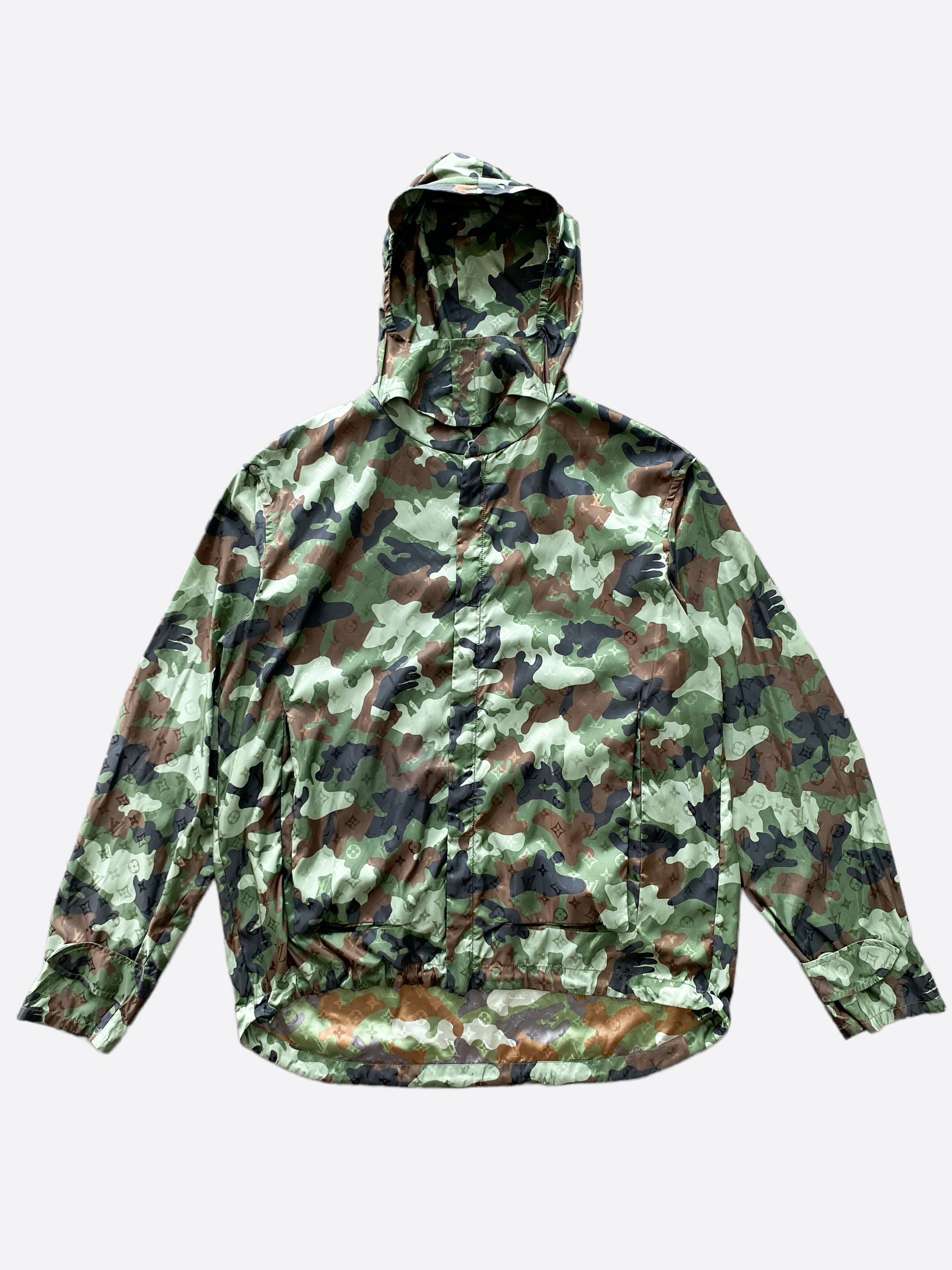 Louis Vuitton Green Camo Monogram Windbreaker – Savonches