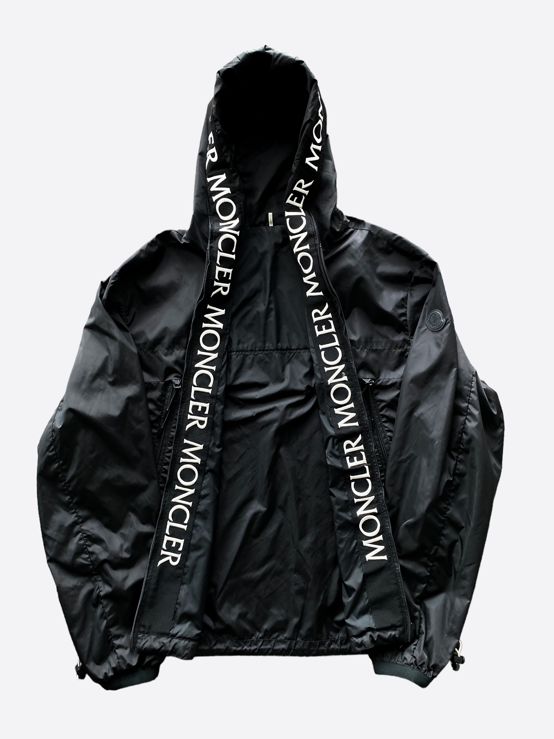 Moncler Black Massereau Logo Trim Windbreaker – Savonches Moncler Black Massereau Logo Trim Windbreaker – Savonches