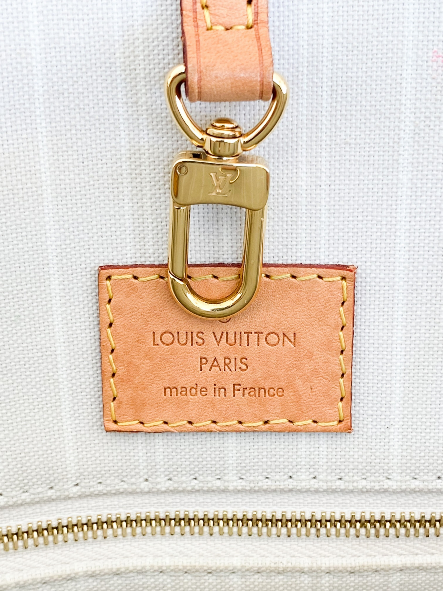 Louis Vuitton By The Pool OnTheGo MM