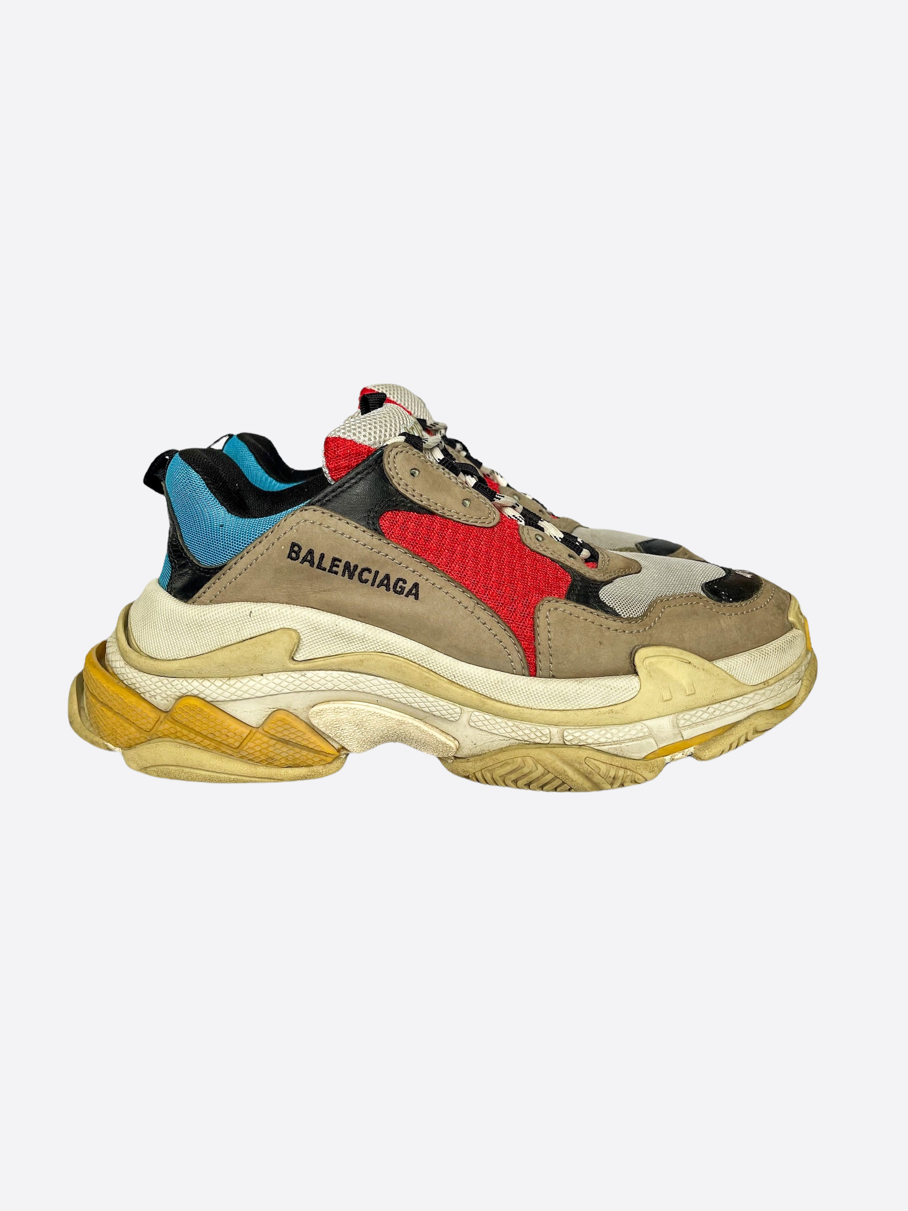 Balenciaga triple s png hotsell