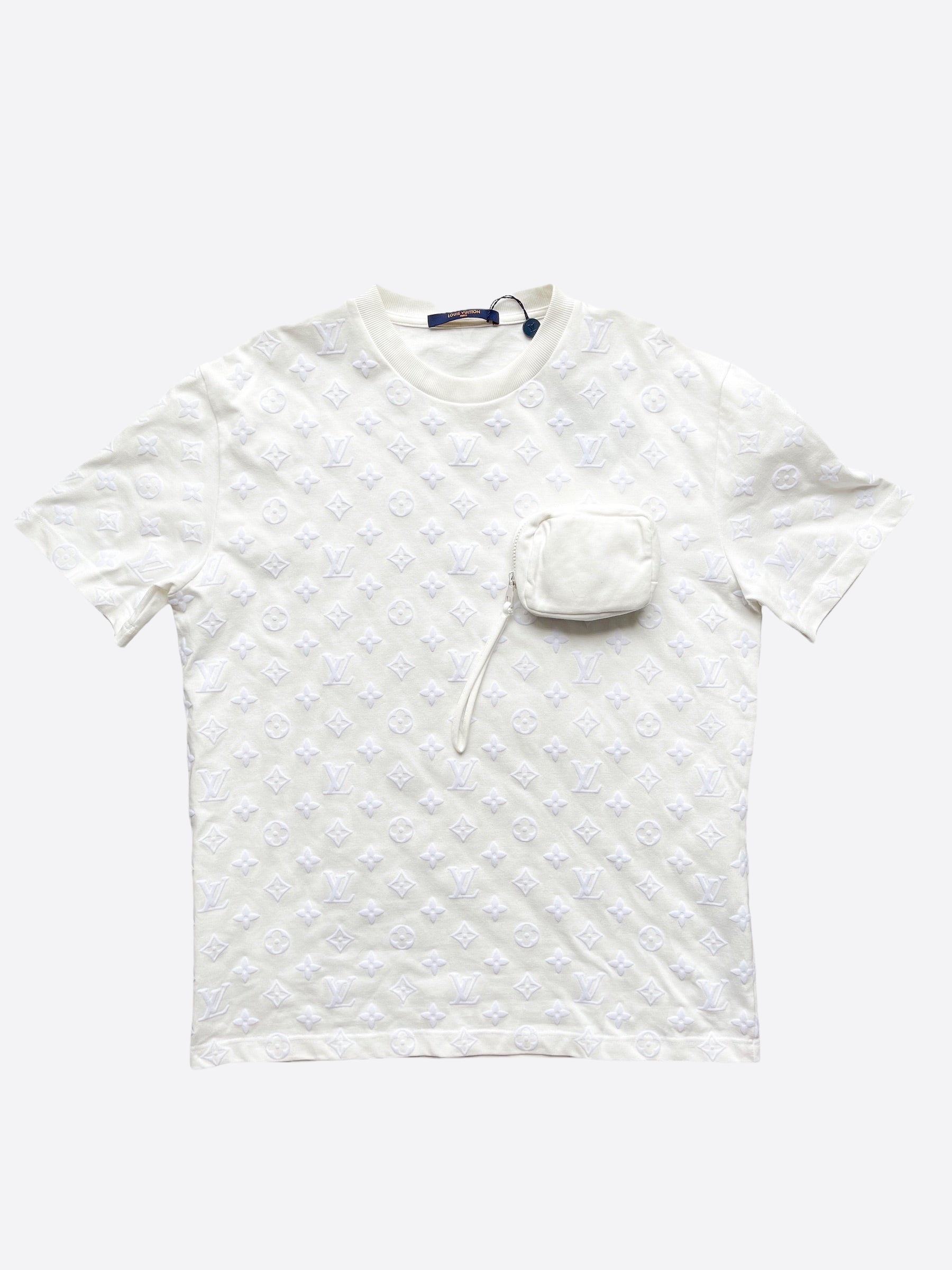 Louis Vuitton Navy Monogram Pocket T-Shirt – Savonches