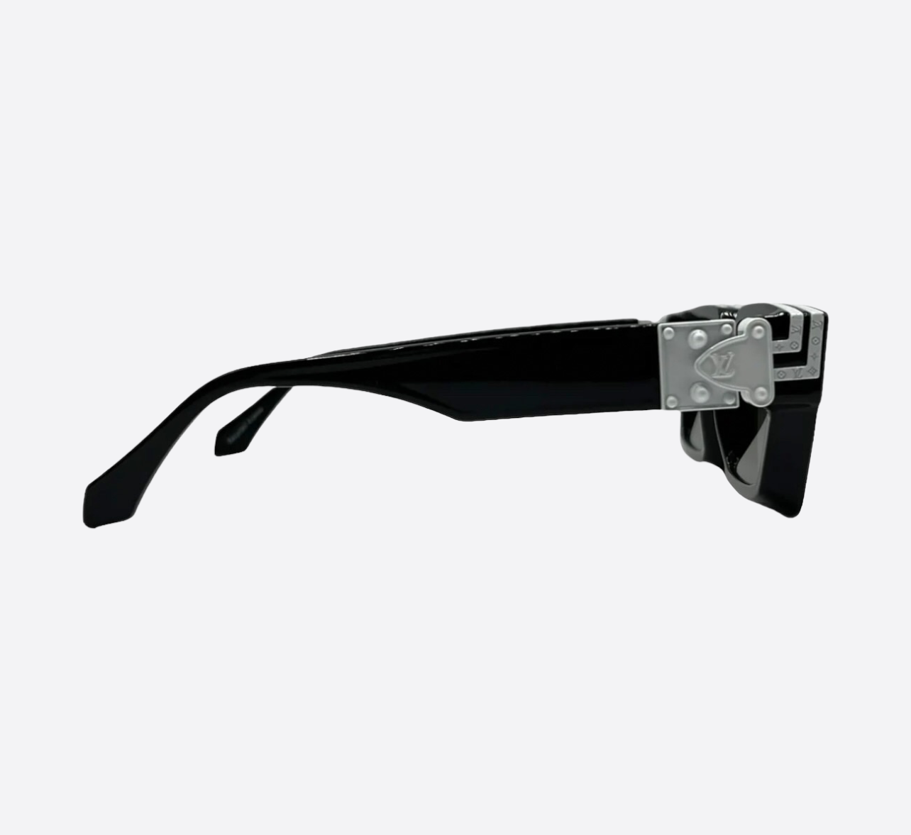 Louis Vuitton Black & White 1.1 Millionaire Sunglasses