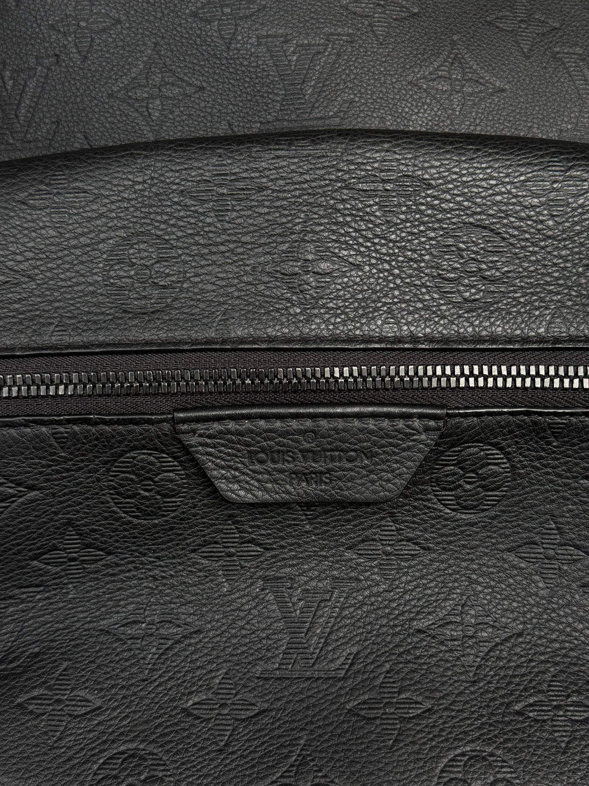 Louis Vuitton Black Shadow Monogram Discovery Backpack