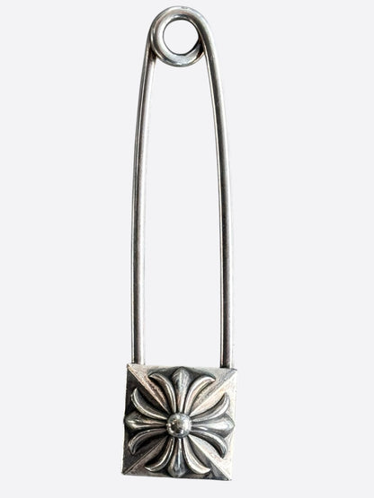 Chrome Hearts Jumbo Pyramid Cross Safety Pin