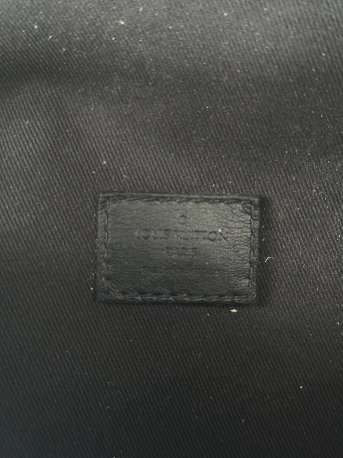 Louis Vuitton Monogram Eclipse Discovery Bumbag