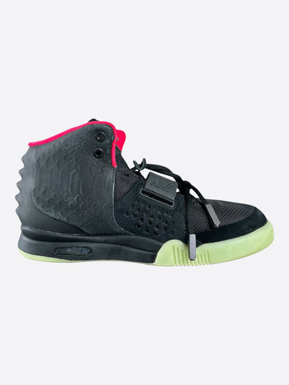 Nike Solar Red Air Yeezy 2