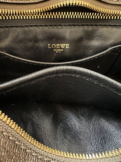 Loewe Brown Amazona 23 Shoulder Bag