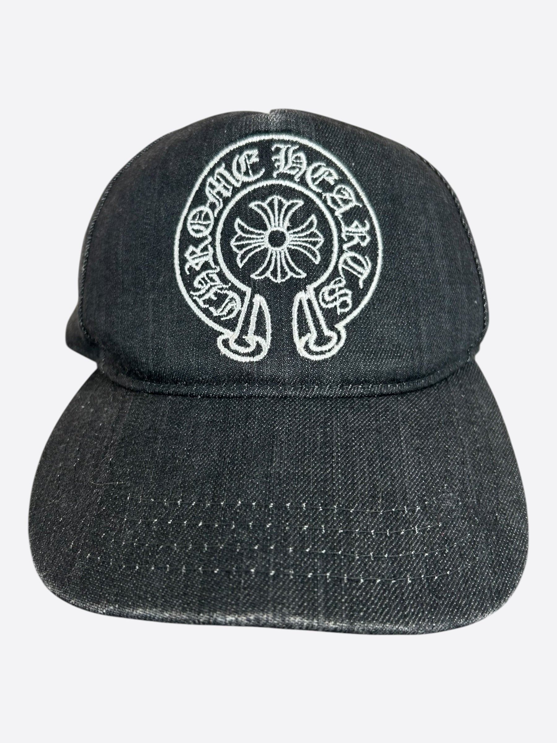 Chrome Hearts Black & White Horseshoe Logo Hat – Savonches