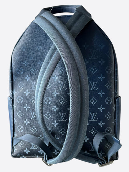 Louis Vuitton Black & Blue Gradient Monogram Discovery Backpack