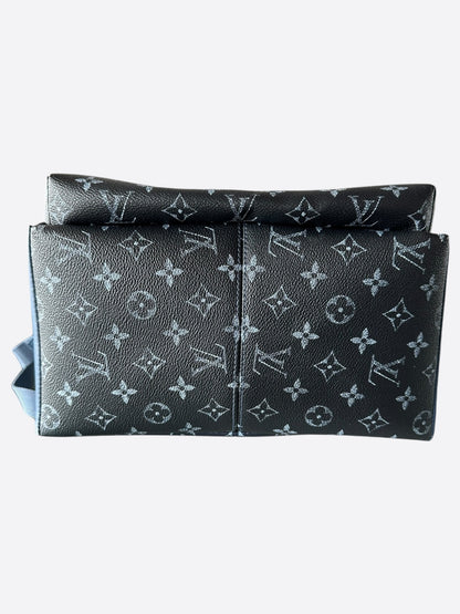Louis Vuitton Black & Blue Gradient Monogram Discovery Backpack
